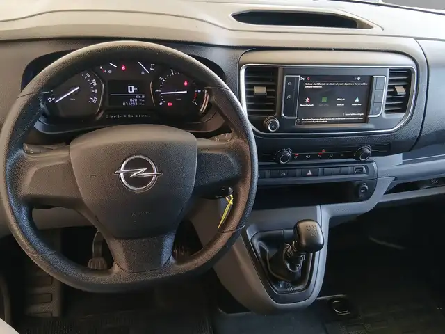 Opel Vivaro view 10