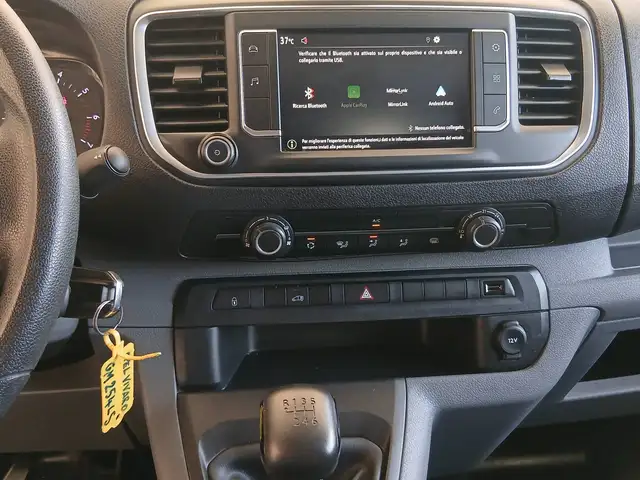 Opel Vivaro view 13