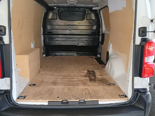 Opel Vivaro view 14