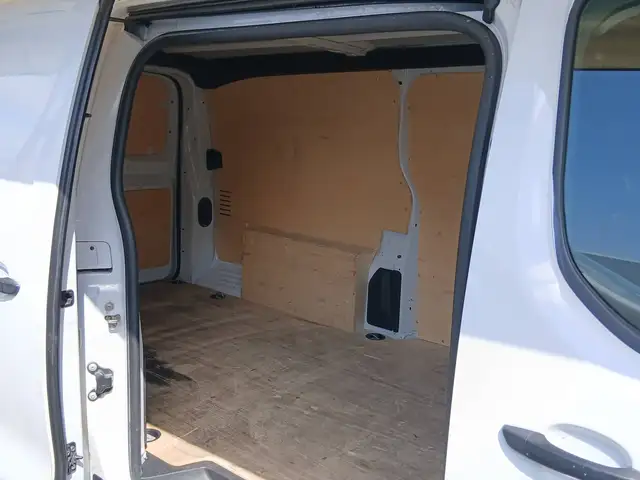 Opel Vivaro view 15