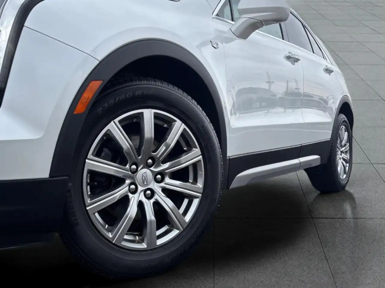 Cadillac XT4 снимка Cadillac XT4