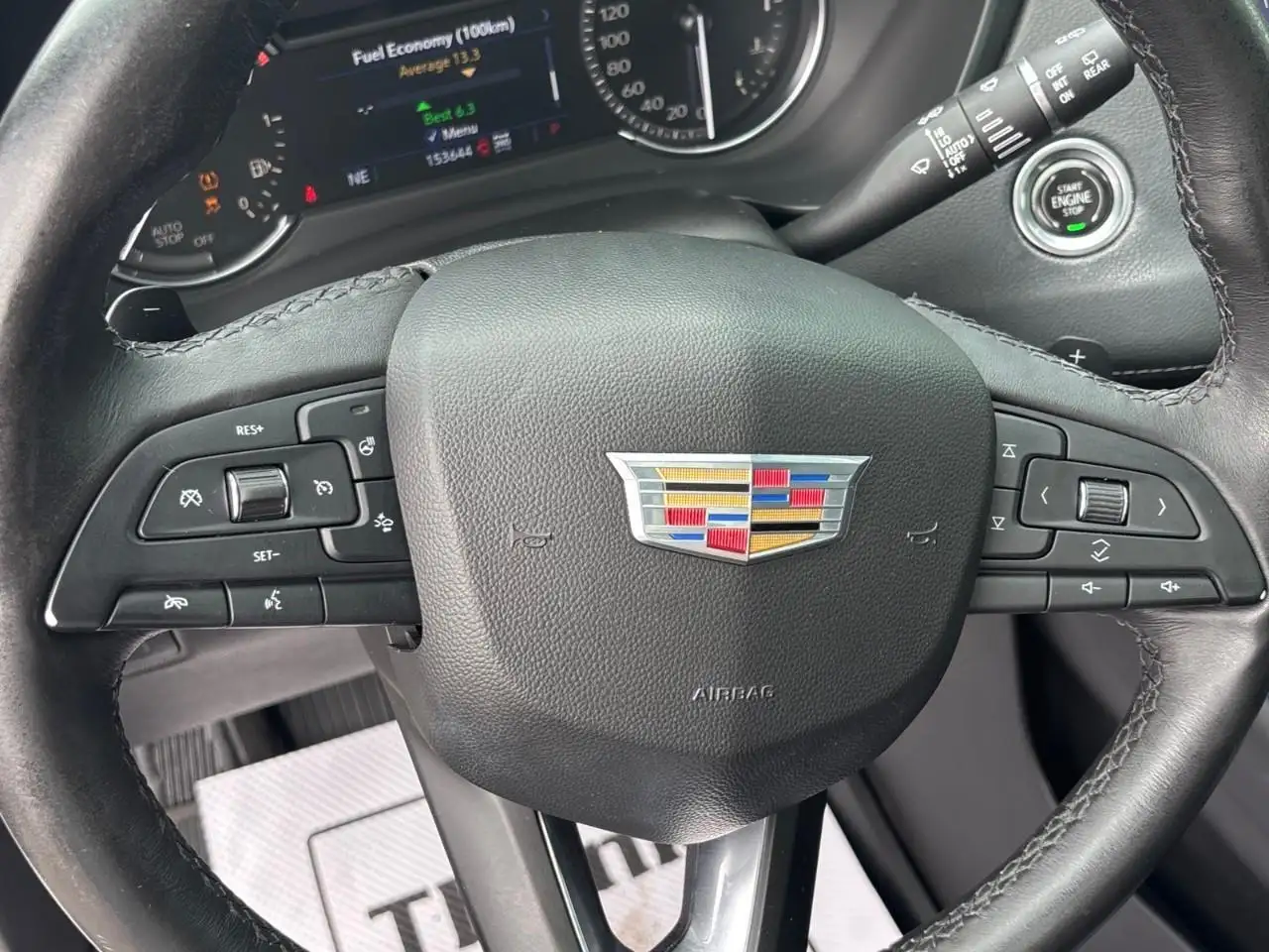 Cadillac XT4 снимка Cadillac XT4