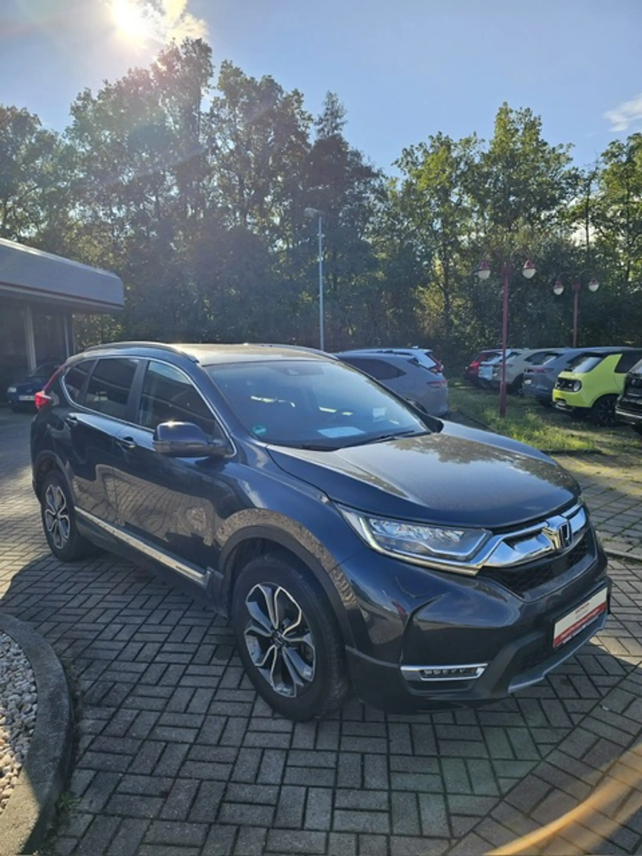 Honda CR-V e:HEV 2.0 i-MMD Hybrid 4WD Executive — photo 3