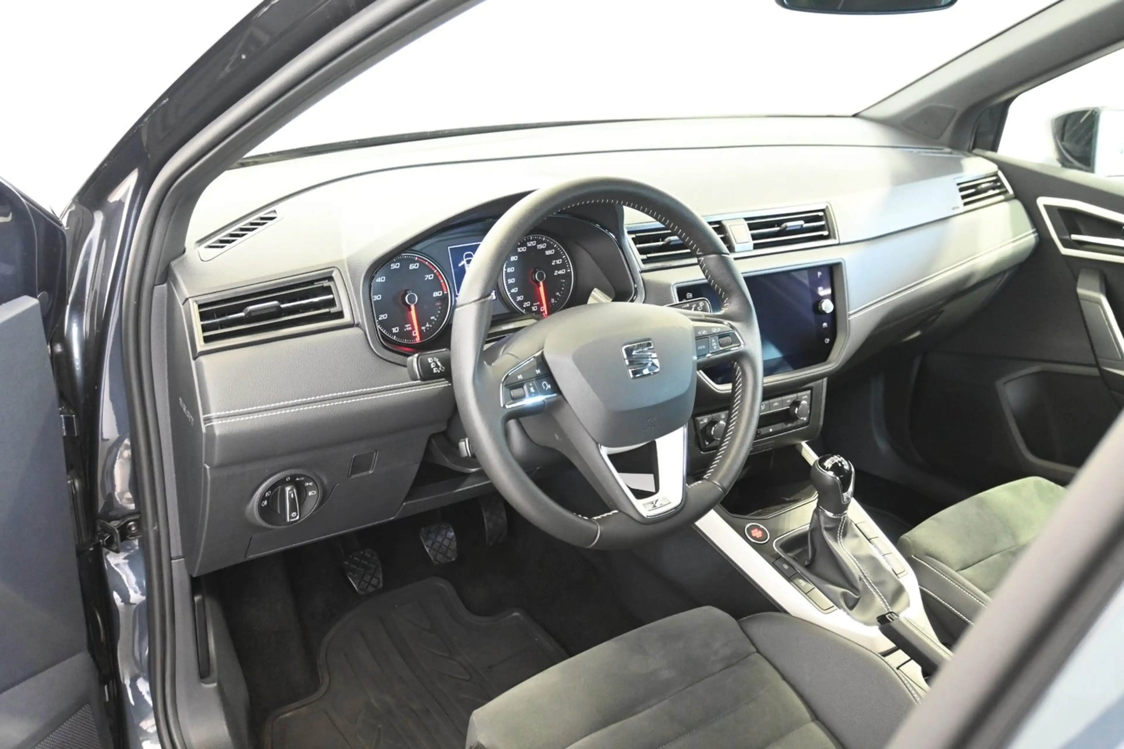 SEAT Arona Xcellence EcoTSI — photo 3