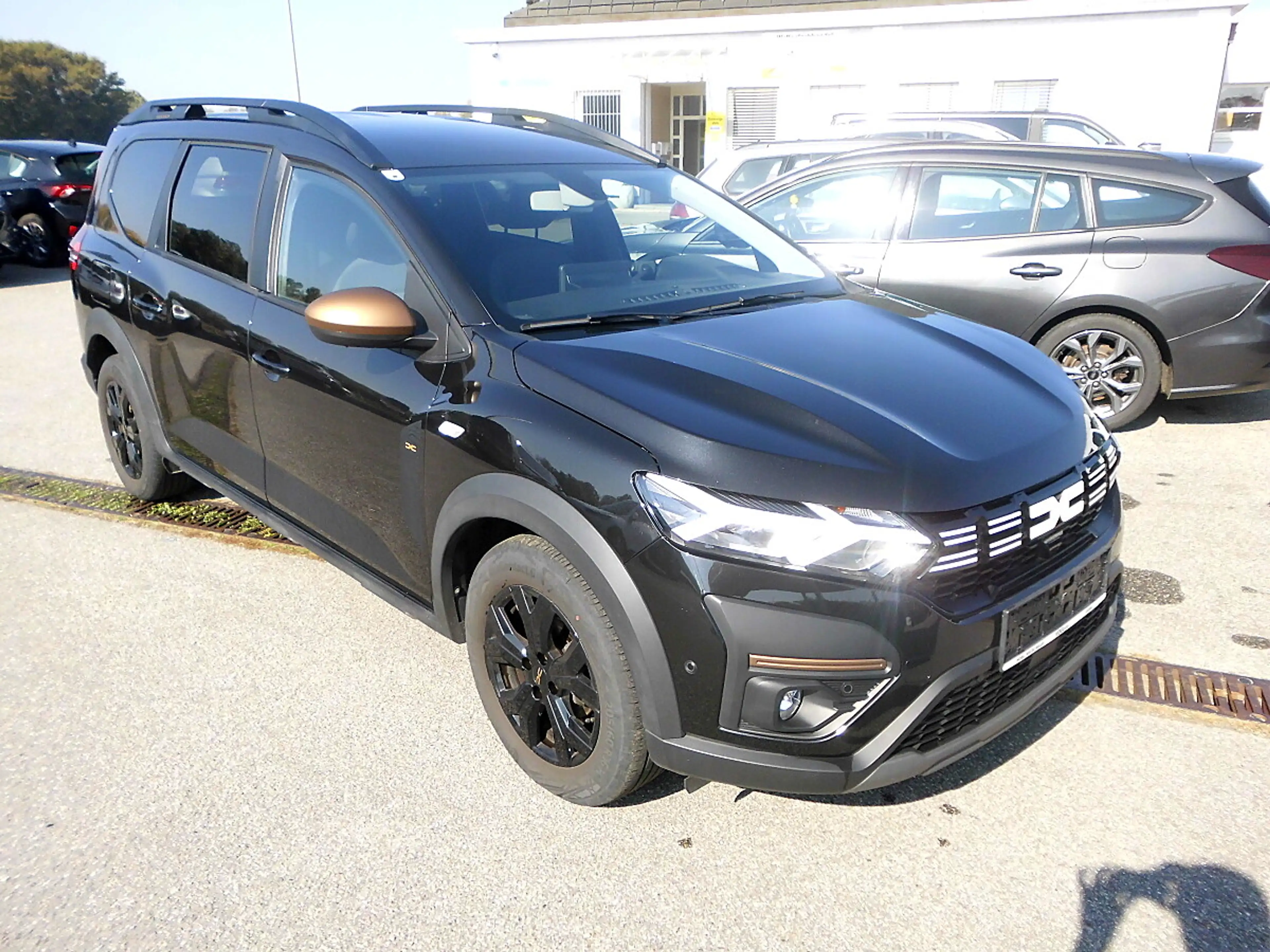 Dacia Jogger Extreme+ TCe 110 — photo 4