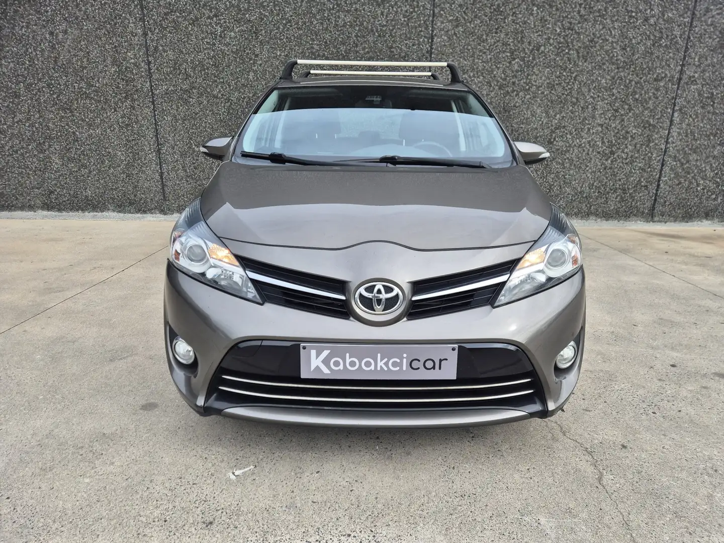 Toyota Verso Verso 1.6 D-4D Comfort//CAMERA//GPS/GARANTIE 12M Grijs - 2
