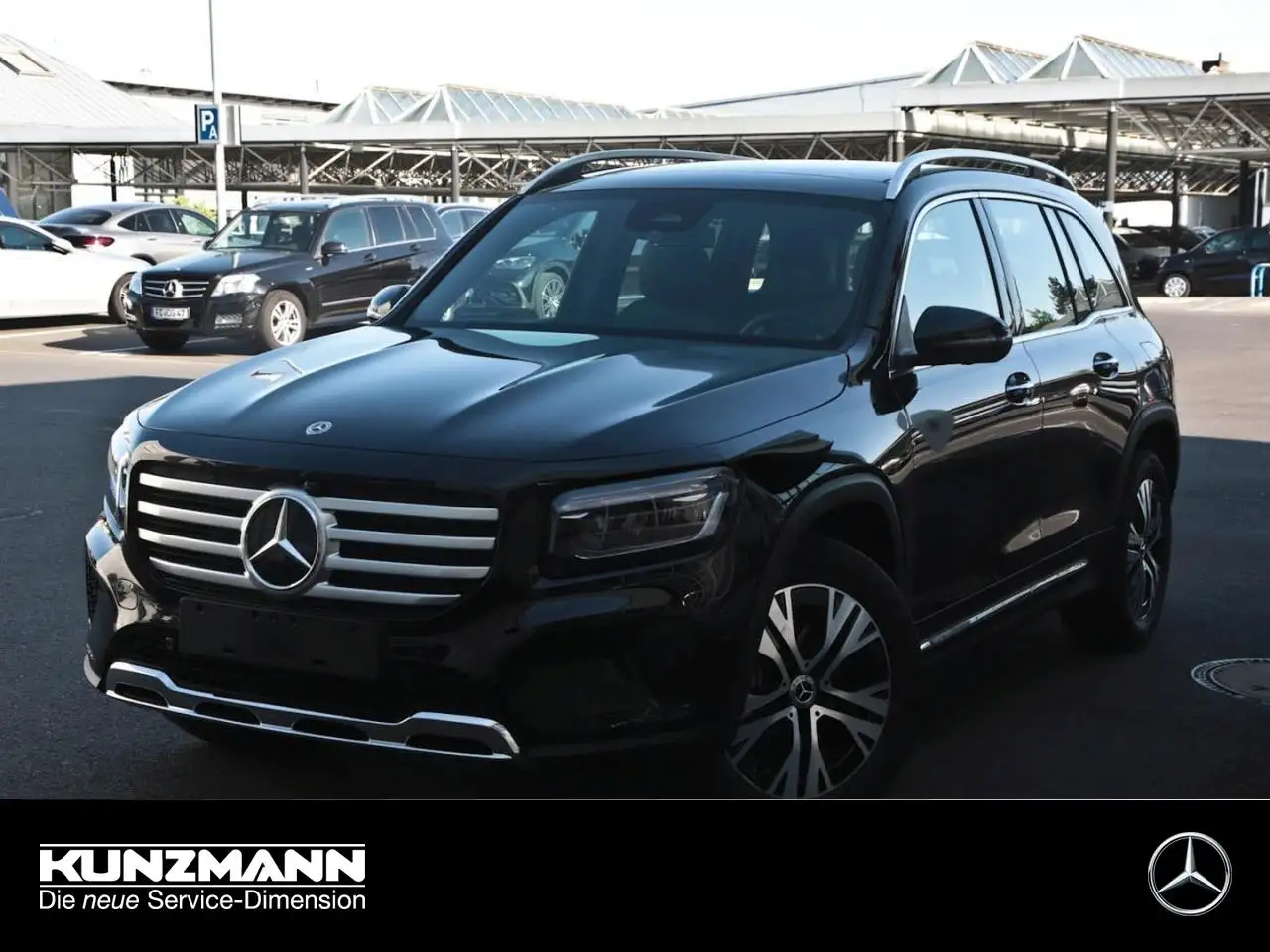 Mercedes-Benz GLB 200