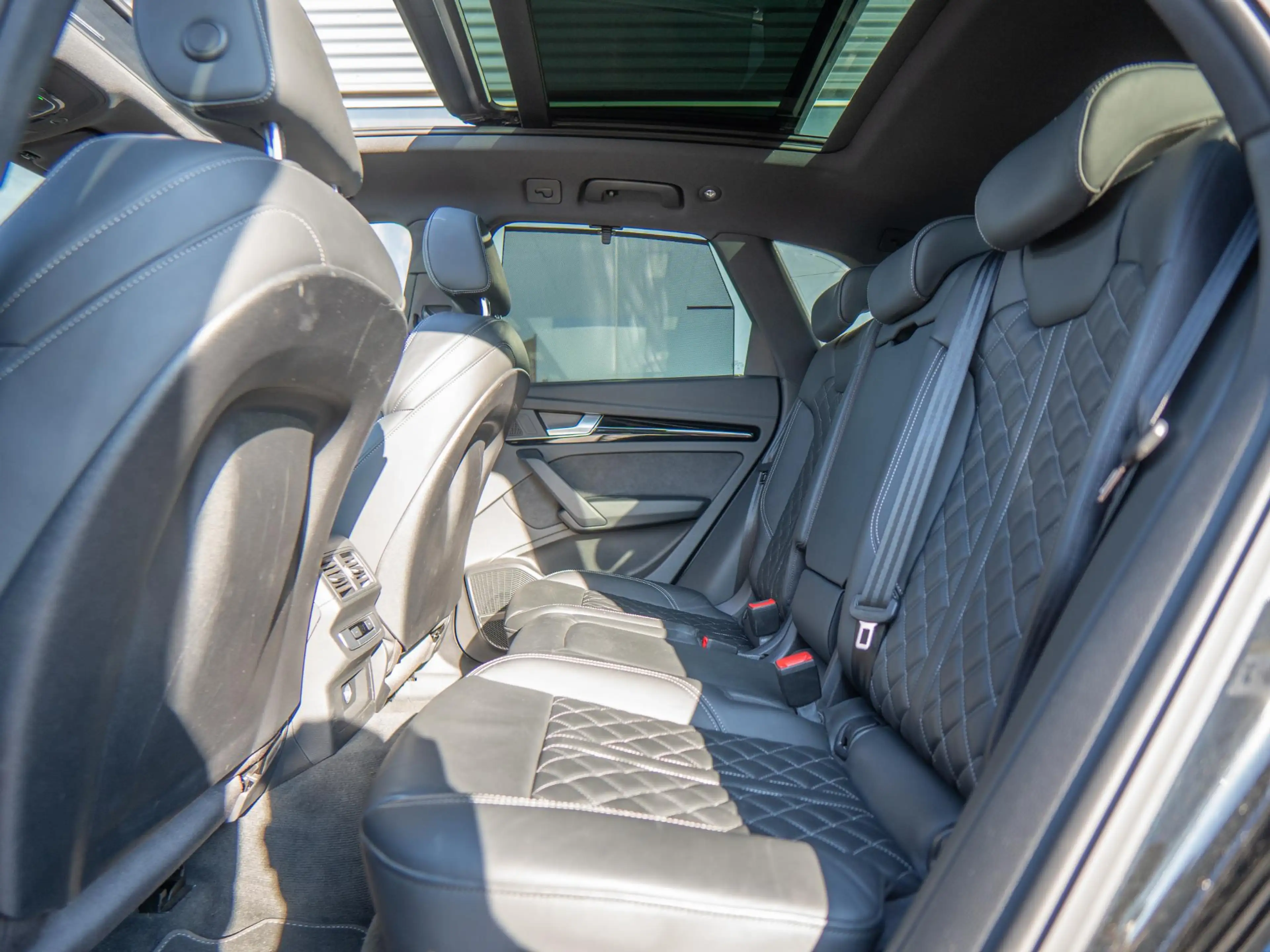 Audi Q5 55 TFSI e S edition | Lucht | Elc trekhaak | Deale — photo 23