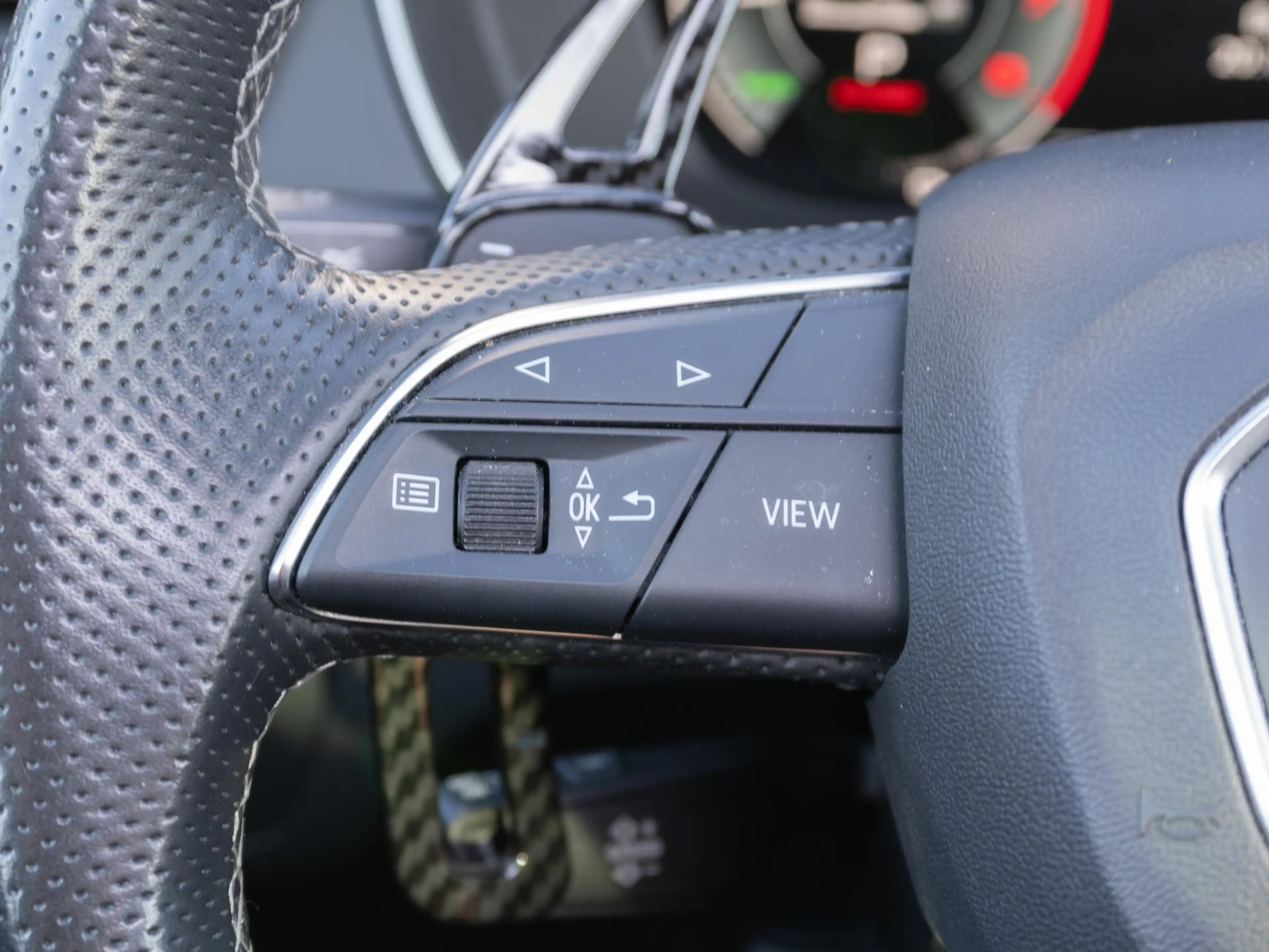 Audi Q5 55 TFSI e S edition | Lucht | Elc trekhaak | Deale — photo 27