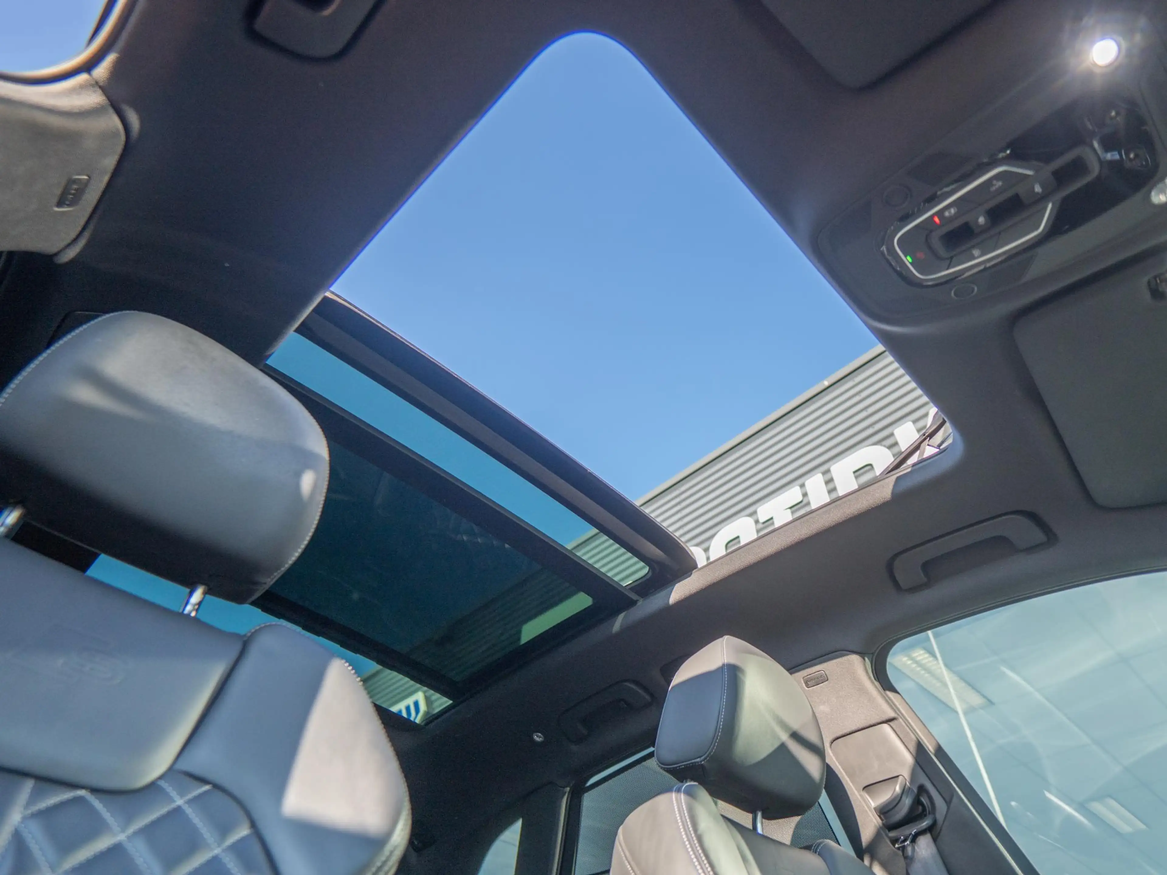 Audi Q5 55 TFSI e S edition | Lucht | Elc trekhaak | Deale — photo 40