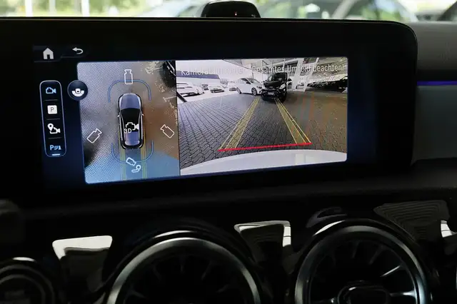 Mercedes-Benz A-Class view 11