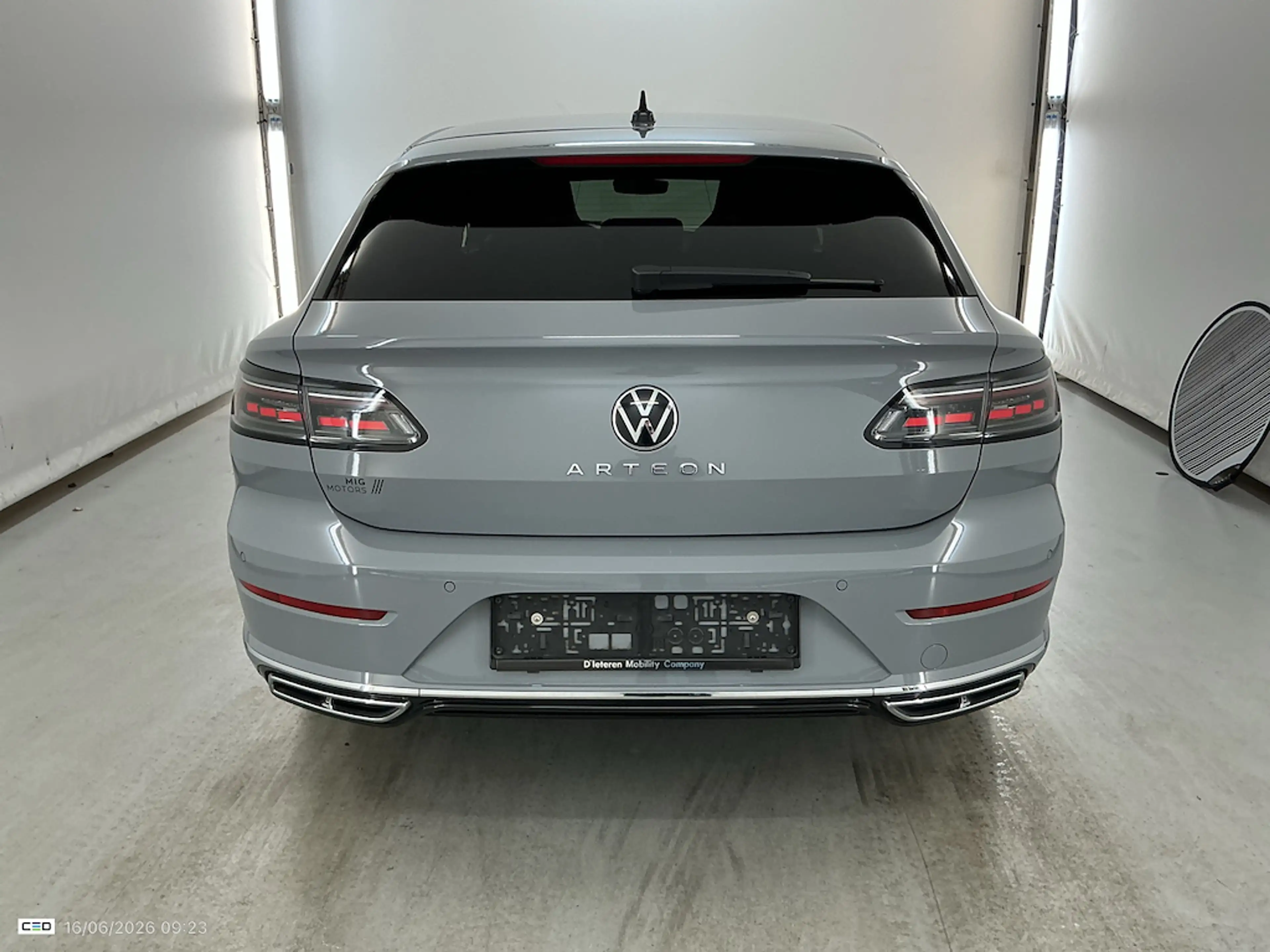 Volkswagen Arteon Shooting Brake 2.0TDi R-Line DSG *PANO-H&K-CAMERA-NAVI-ATTELAGE* — photo 5