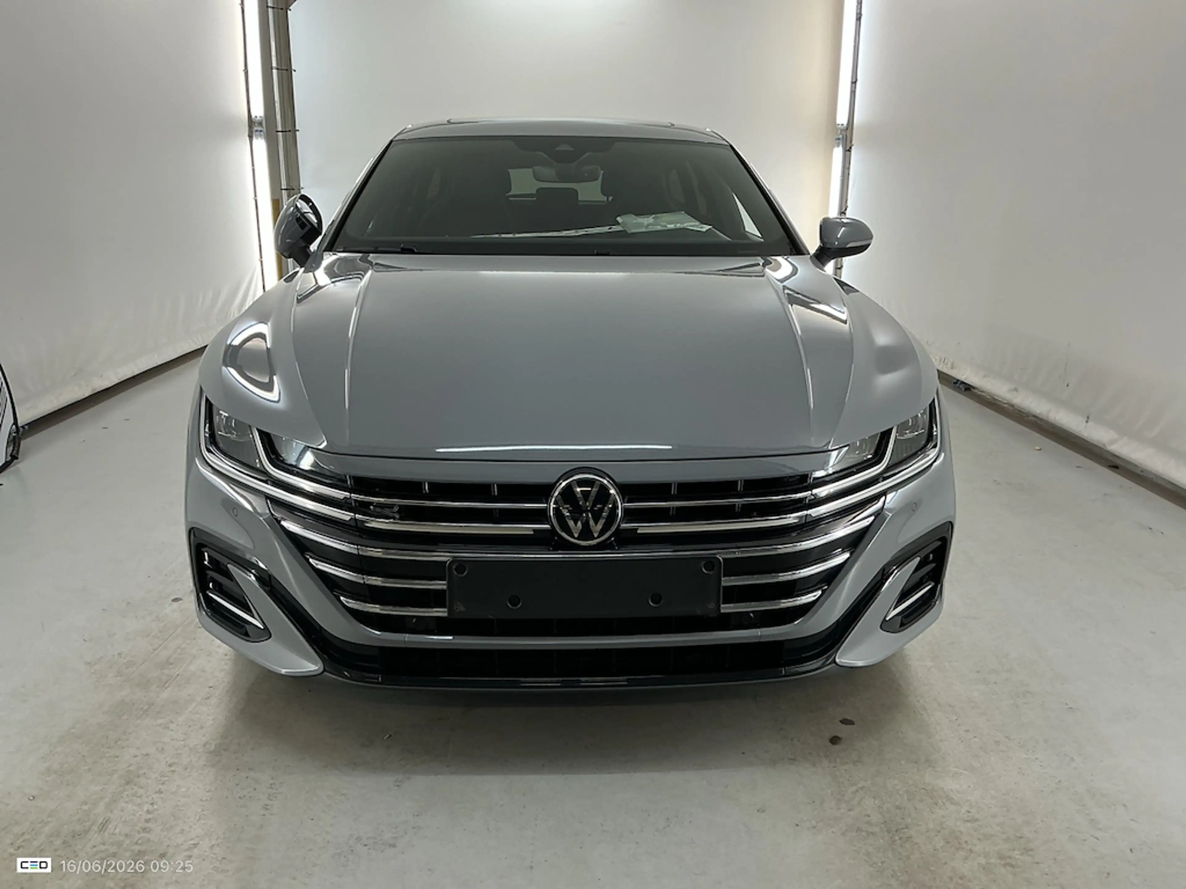 Volkswagen Arteon Shooting Brake 2.0TDi R-Line DSG *PANO-H&K-CAMERA-NAVI-ATTELAGE* — photo 3