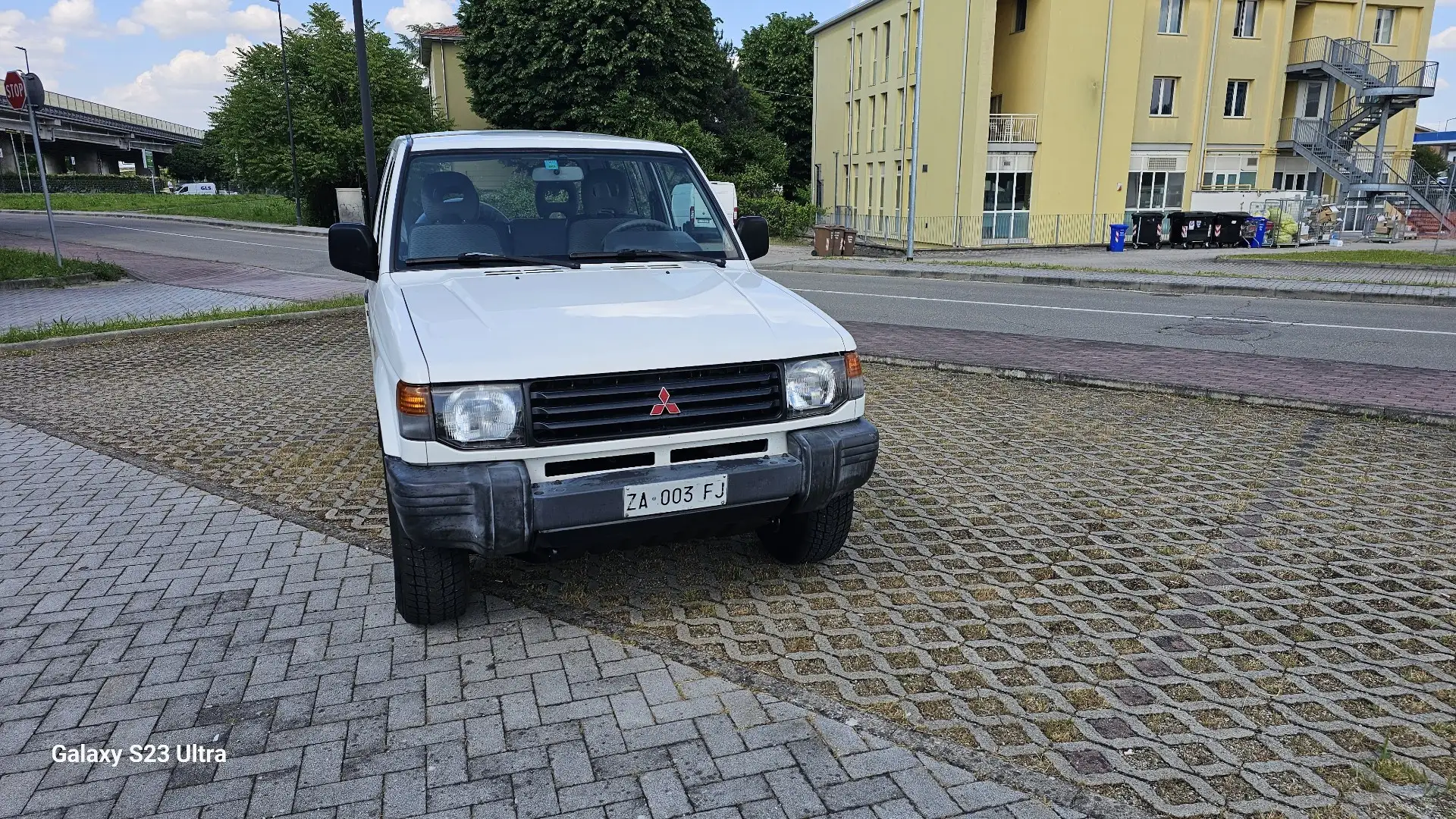 Mitsubishi Pajero Pajero Metal Top 2.5 tdi GLX Comfort Bianco - 1