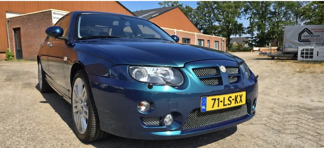 MG ZT