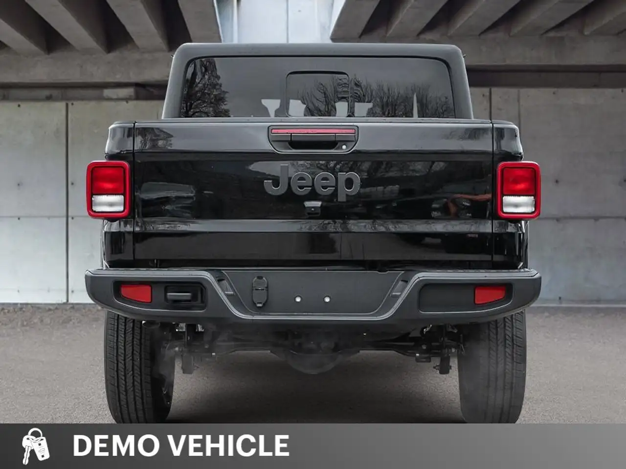 Jeep Gladiator снимка Jeep Gladiator