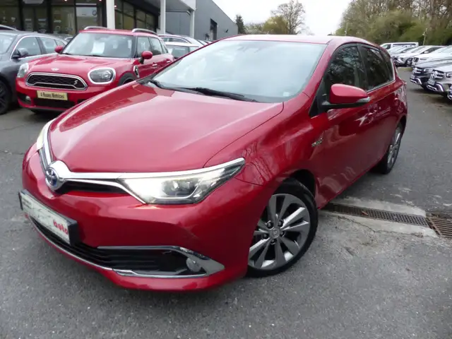 Toyota Auris HSD 136H DYNAMIC BUSINESS