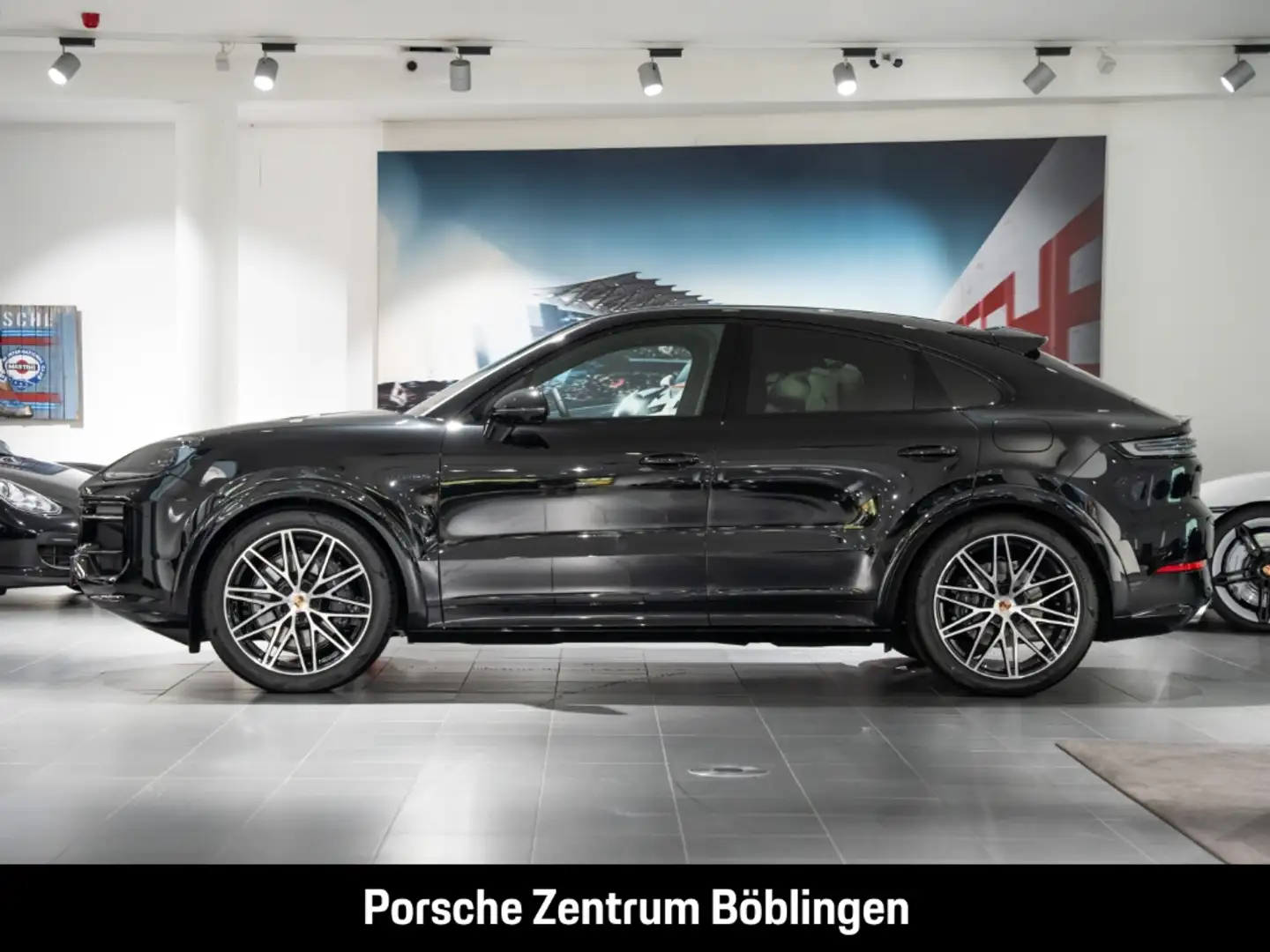 Porsche Cayenne E-Hybrid Coupe BOSE Sportabgasanlage Schwarz - 2