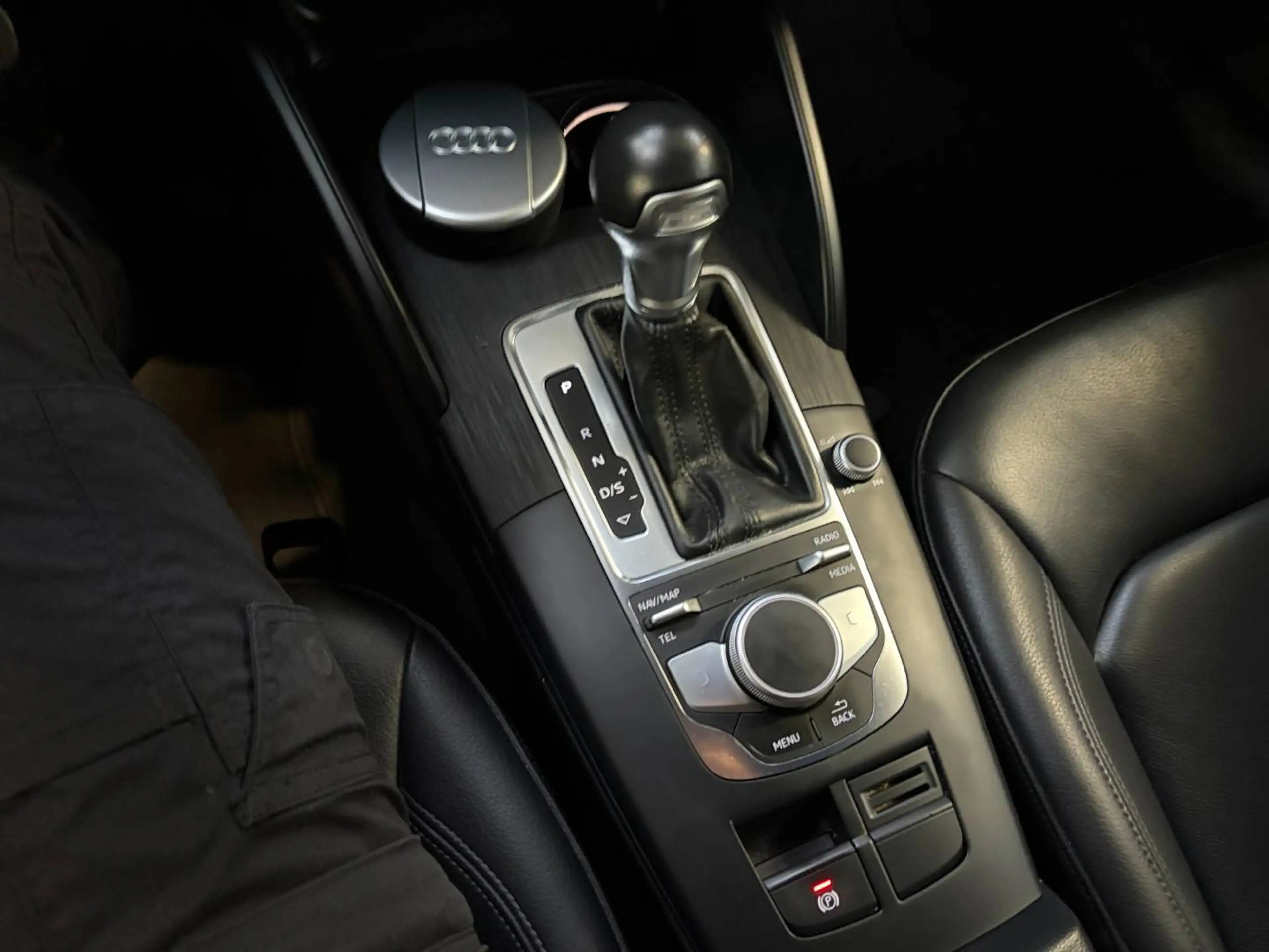 Audi A3 A3 Sportback CNG 30 TFSI g-tron Design S tronic (EU6d-T.) — photo 11