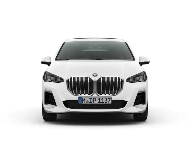 BMW 2 Series view 5