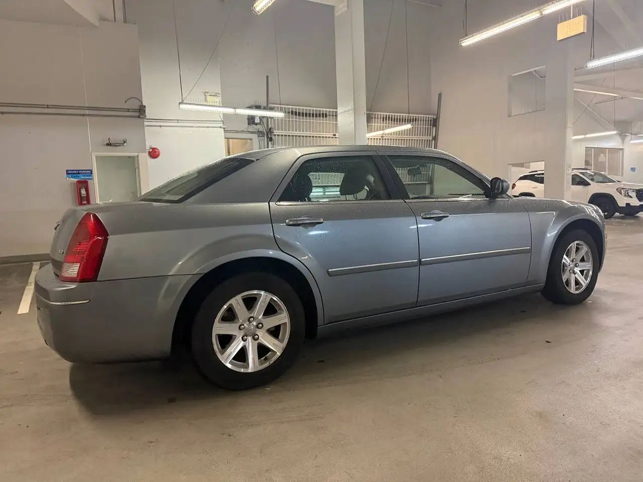 Chrysler 300 снимка Chrysler 300