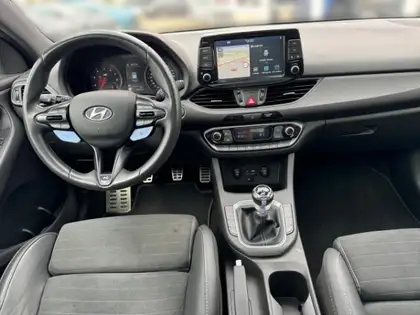 Annonce voiture d'occasion Hyundai i30 - CARADIZE