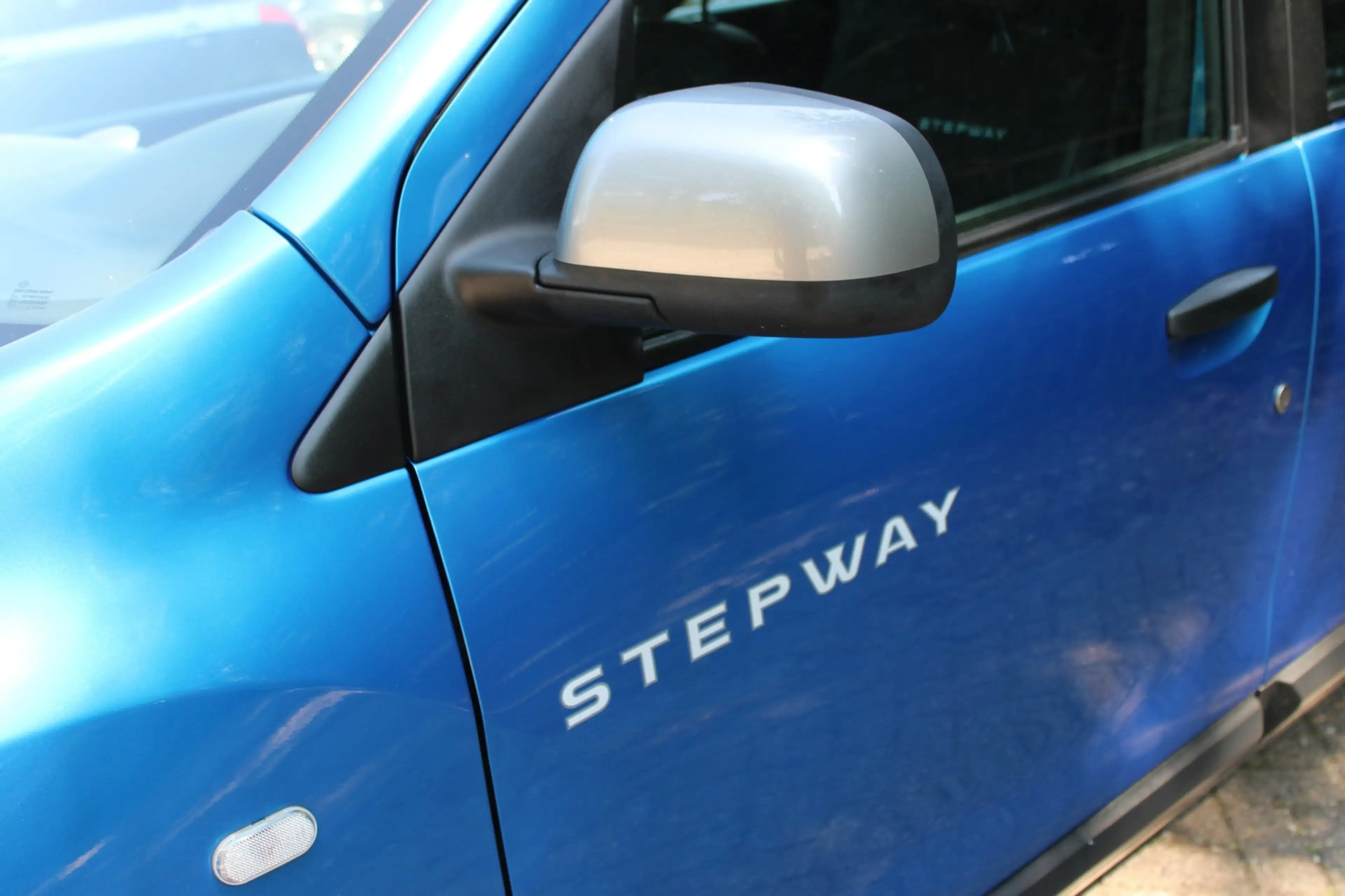 Dacia Lodgy 1.2 TCe Stepway 7p., Airco, Navi, Cruise, Trekhaak — photo 9
