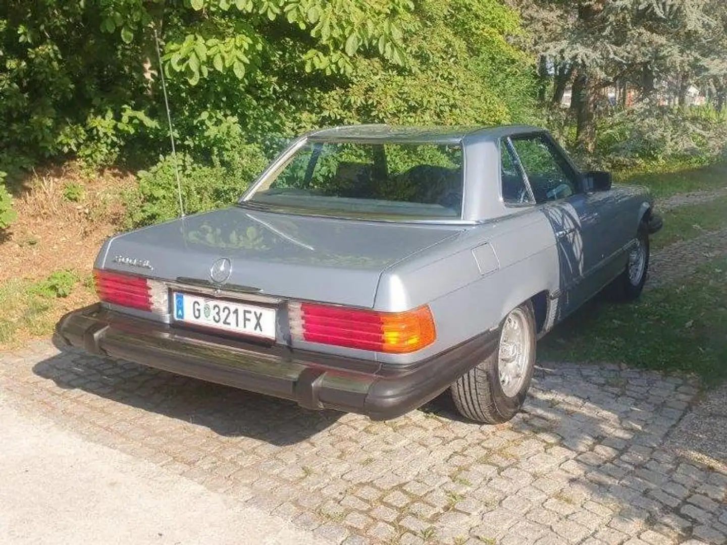 Mercedes-Benz 380 Coupe Niebieski - 1