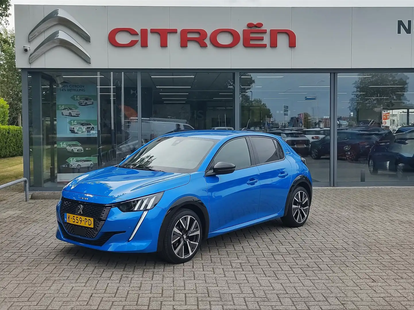 Peugeot 208 1.2 PureTech GT-Line Bleu - 1