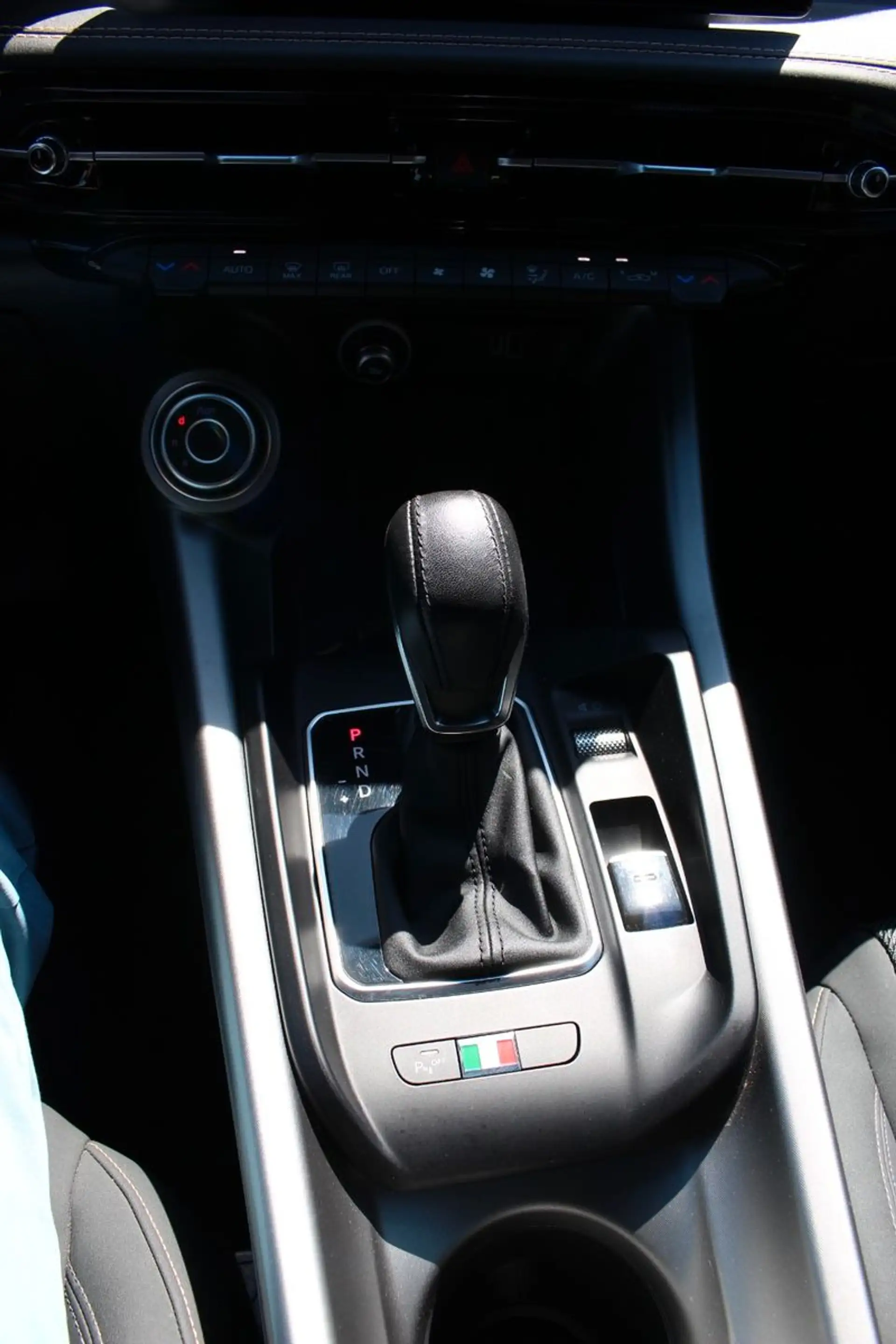 Alfa Romeo Tonale Ti Matrix-LED/Kamera — photo 14