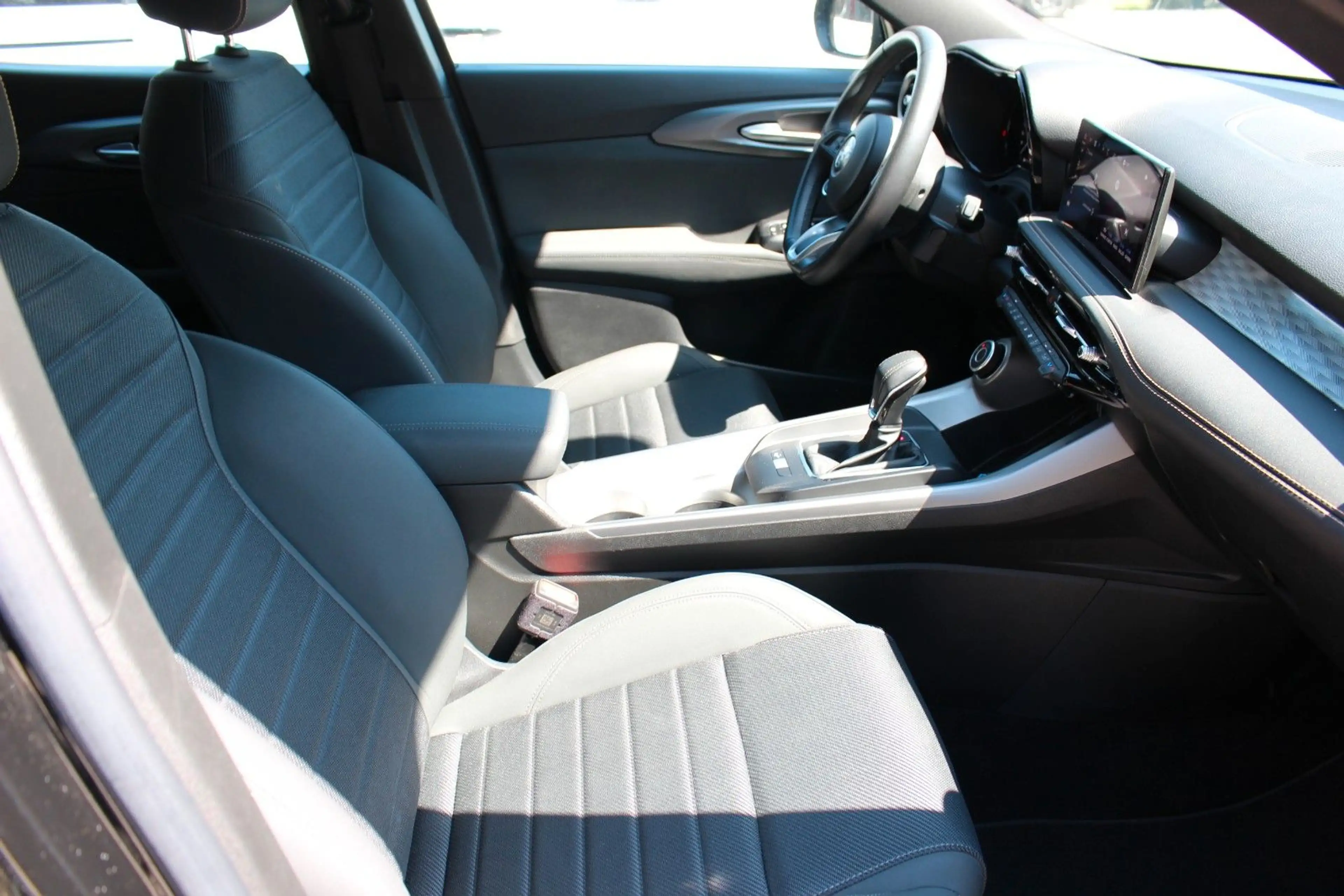Alfa Romeo Tonale Ti Matrix-LED/Kamera — photo 6