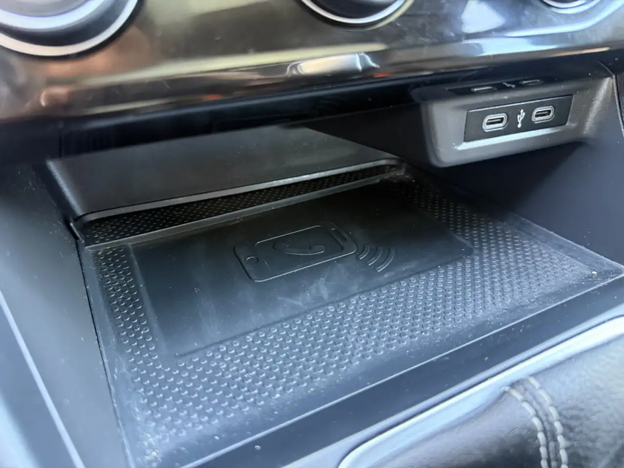 Volkswagen Jetta снимка Volkswagen Jetta