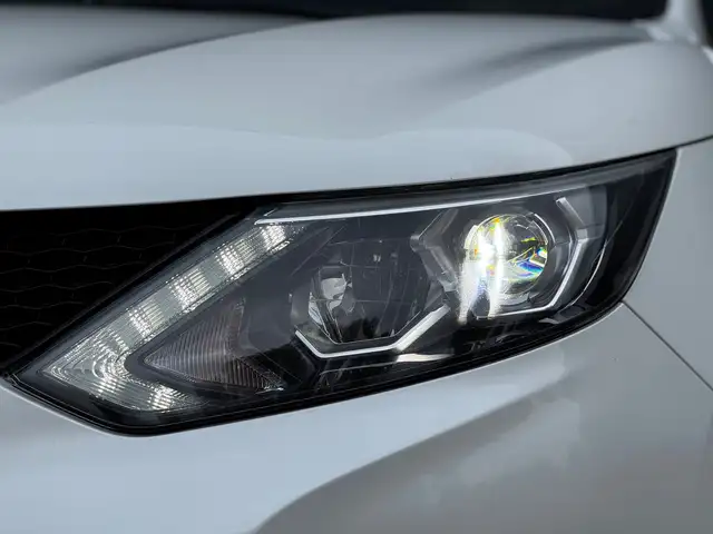 Nissan Qashqai view 3