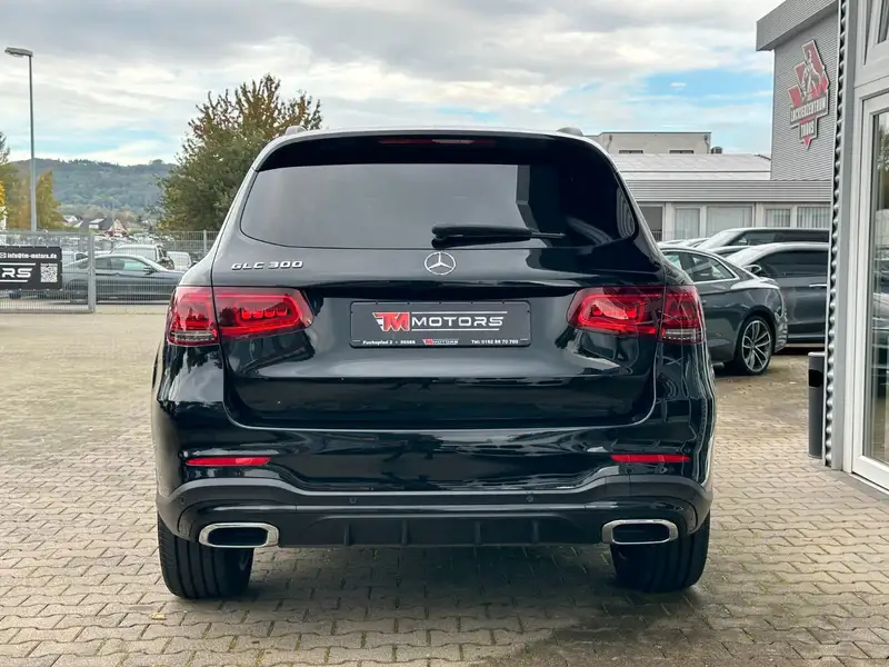 Annonce voiture d'occasion Mercedes-Benz GLC 300 - CARADIZE