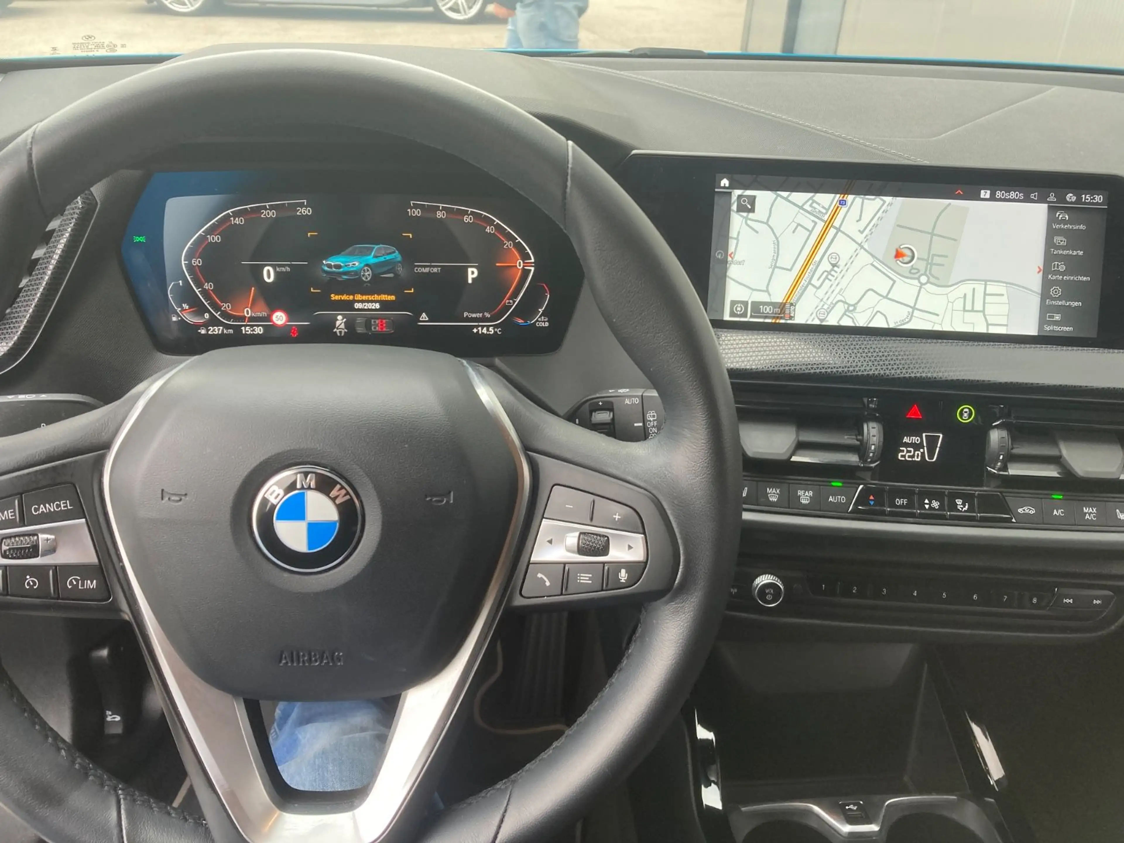 BMW 118 i Sport Line *PDC*DAB*WLAN* — photo 12