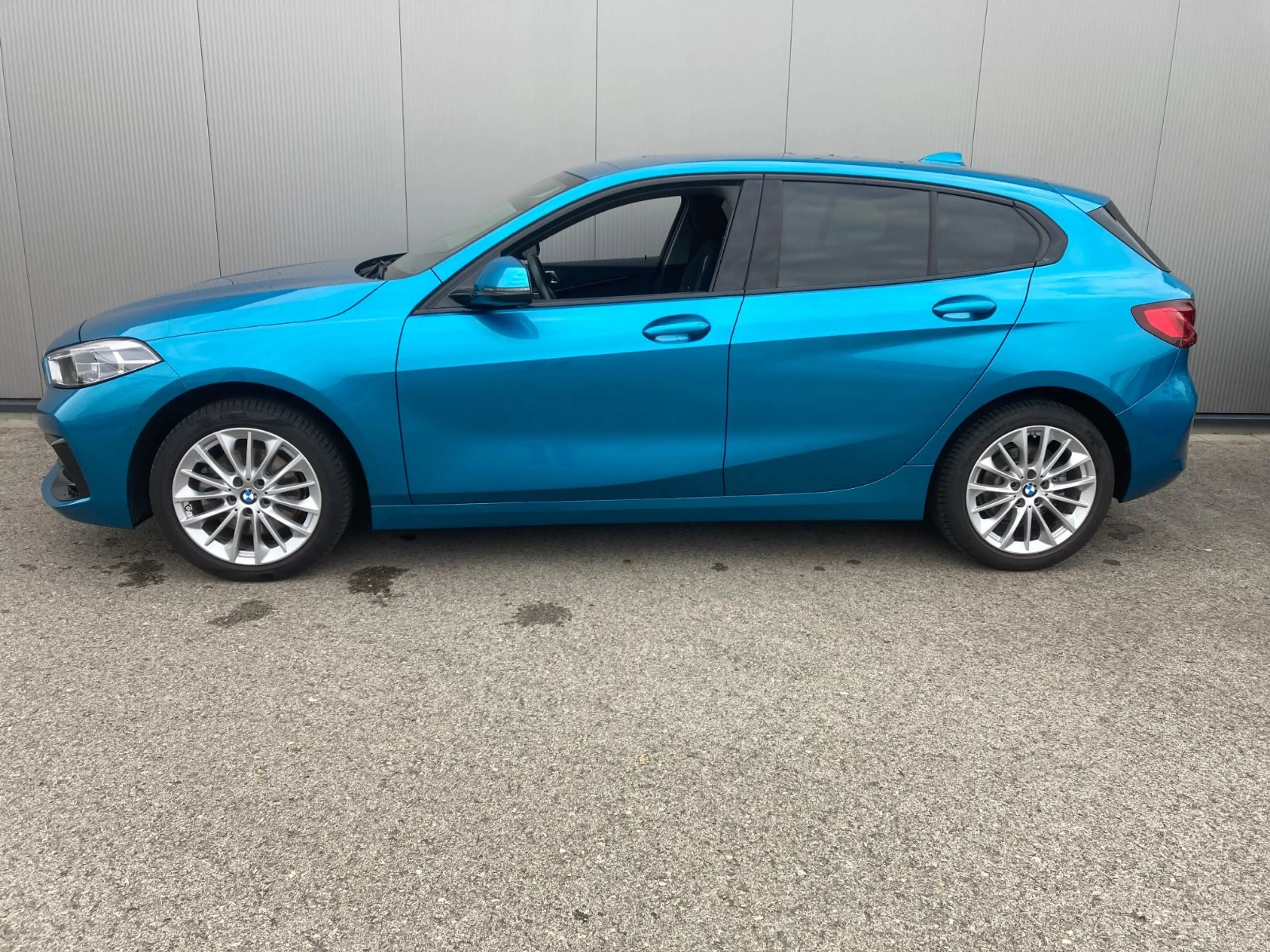 BMW 118 i Sport Line *PDC*DAB*WLAN*