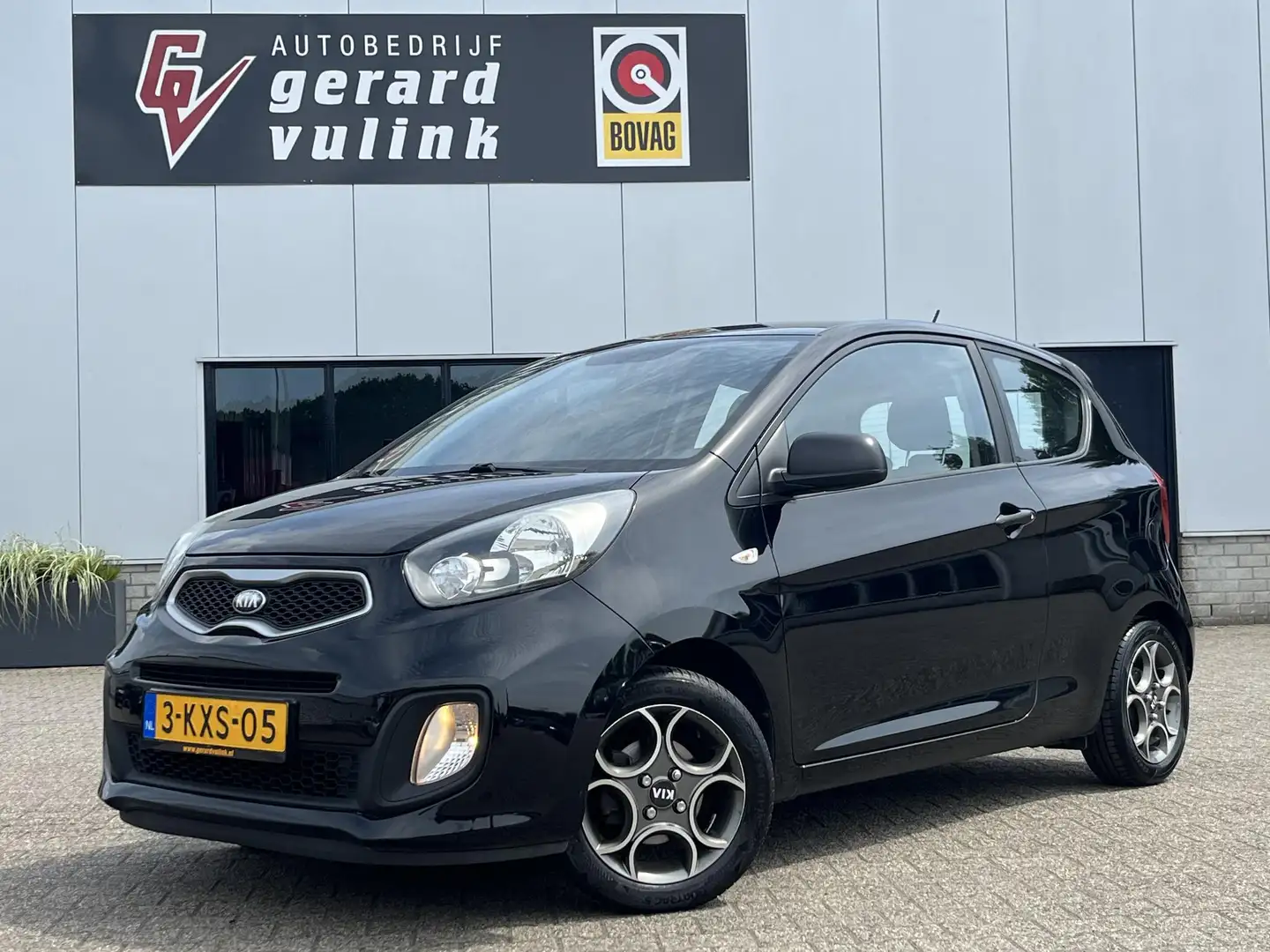 Kia Picanto 1.0 CVVT ISG LMV CENTR VERGR. Negro - 1