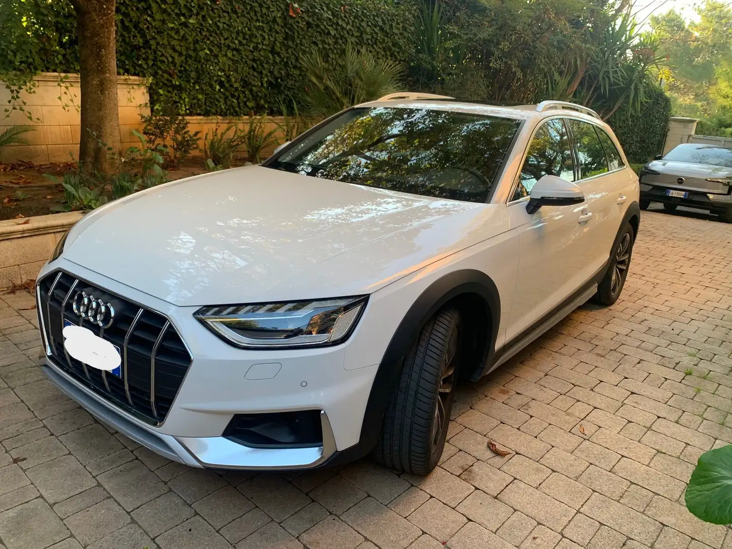 Audi A4 allroad A4 Allroad 2.0 tdi Bus.Evo. quattro 190cv s tronic Blanc - 1