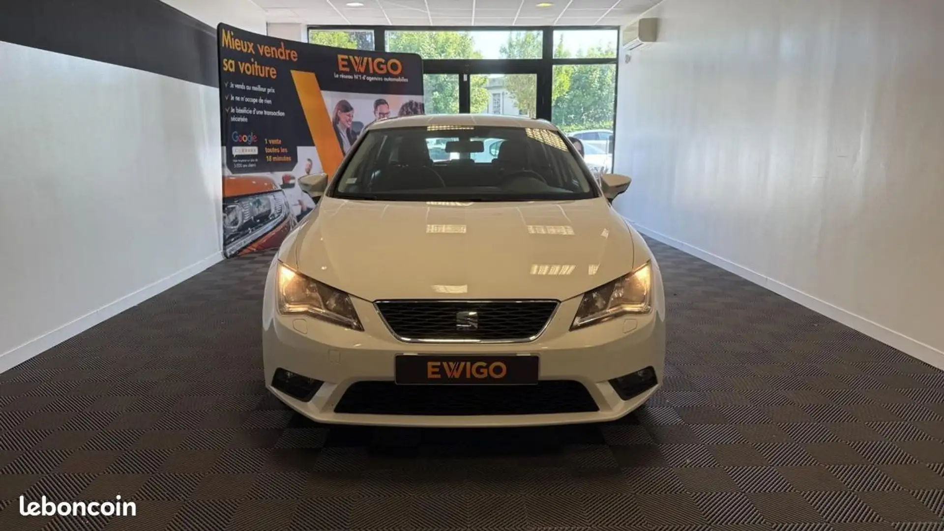 SEAT Leon 1.2 TSI 110 STYLE START-STOP Blanc - 2