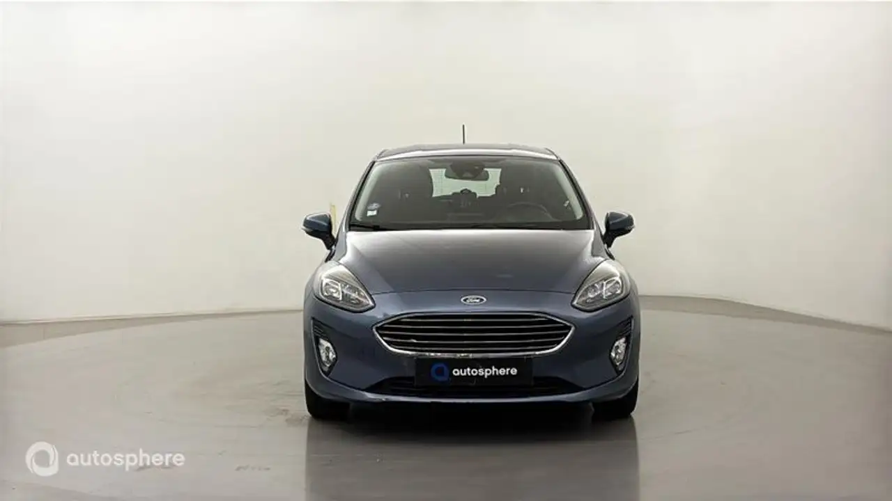 Ford Fiesta 5 portes — photo 2
