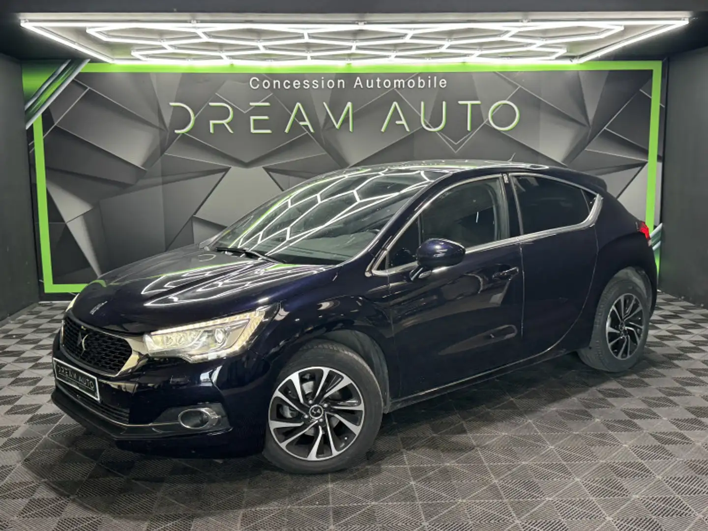 DS Automobiles DS 4 BLUEHDI 120CH CHIC S\u0026S Bleu - 1