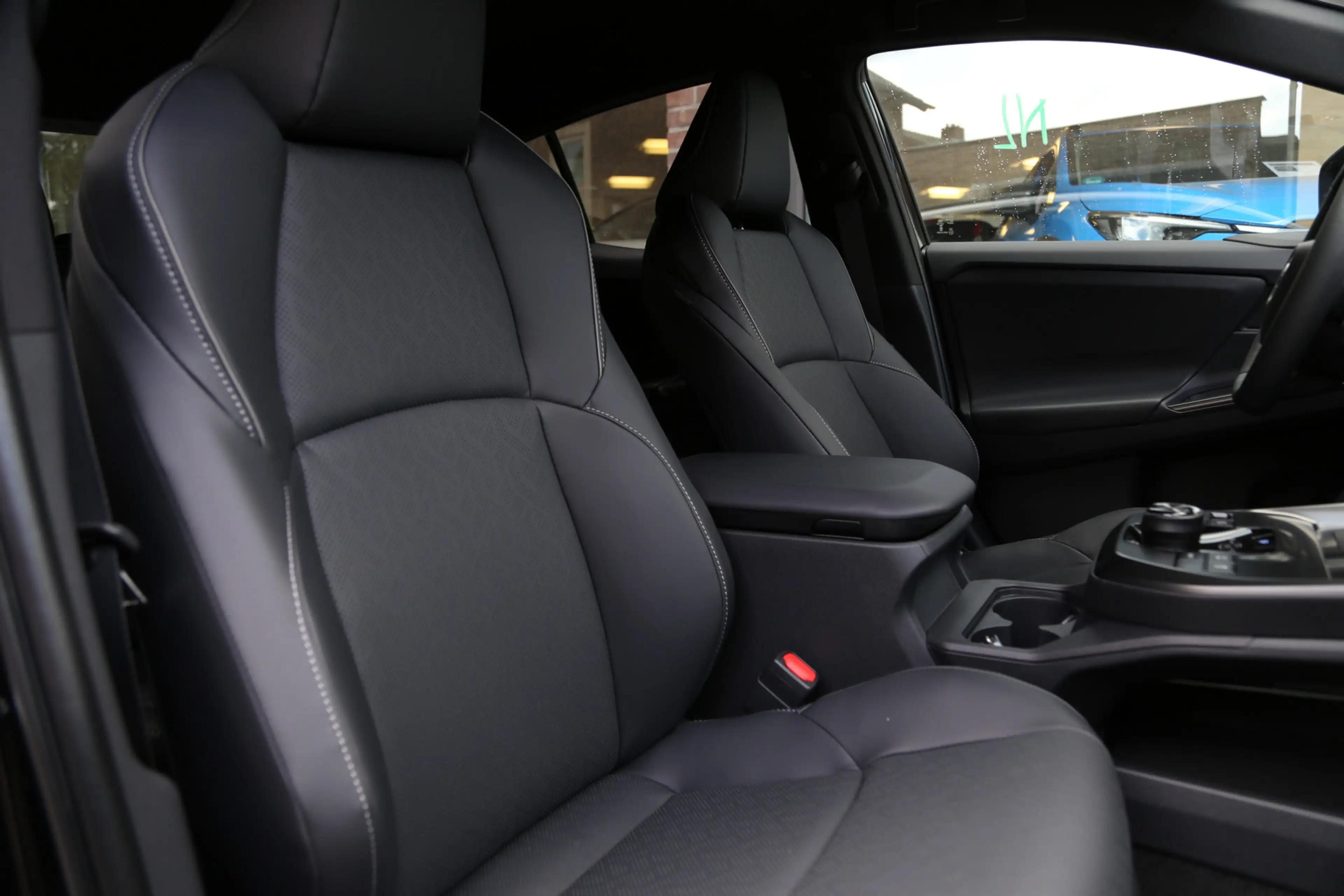 Subaru Uncharted 2E-xcite+ 77 kWh Leer Navi 360view Harman Kardon A — photo 9
