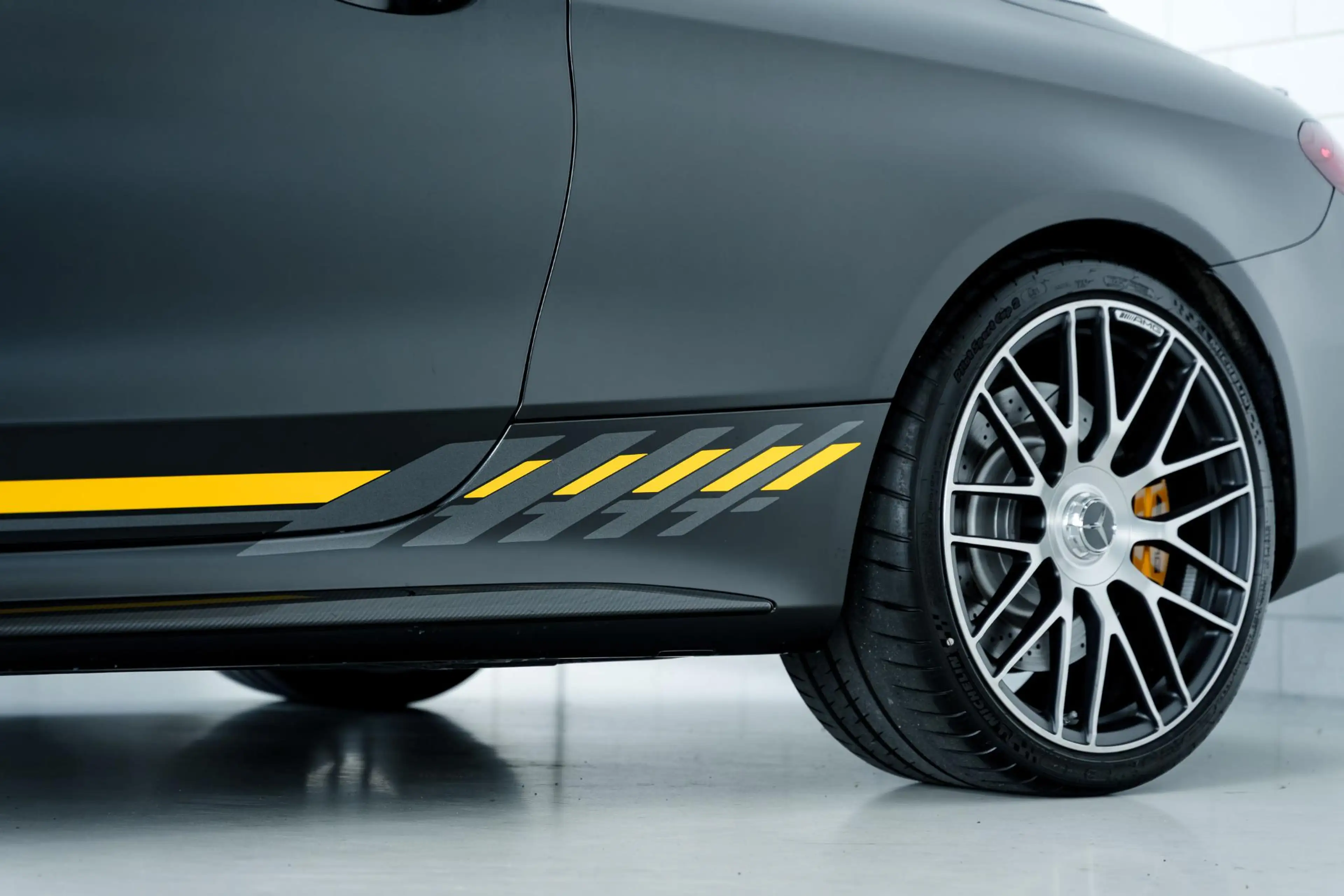 Mercedes-Benz C 63 AMG Cabrio S Final Edition l Track Package l Carbon Ex — photo 13