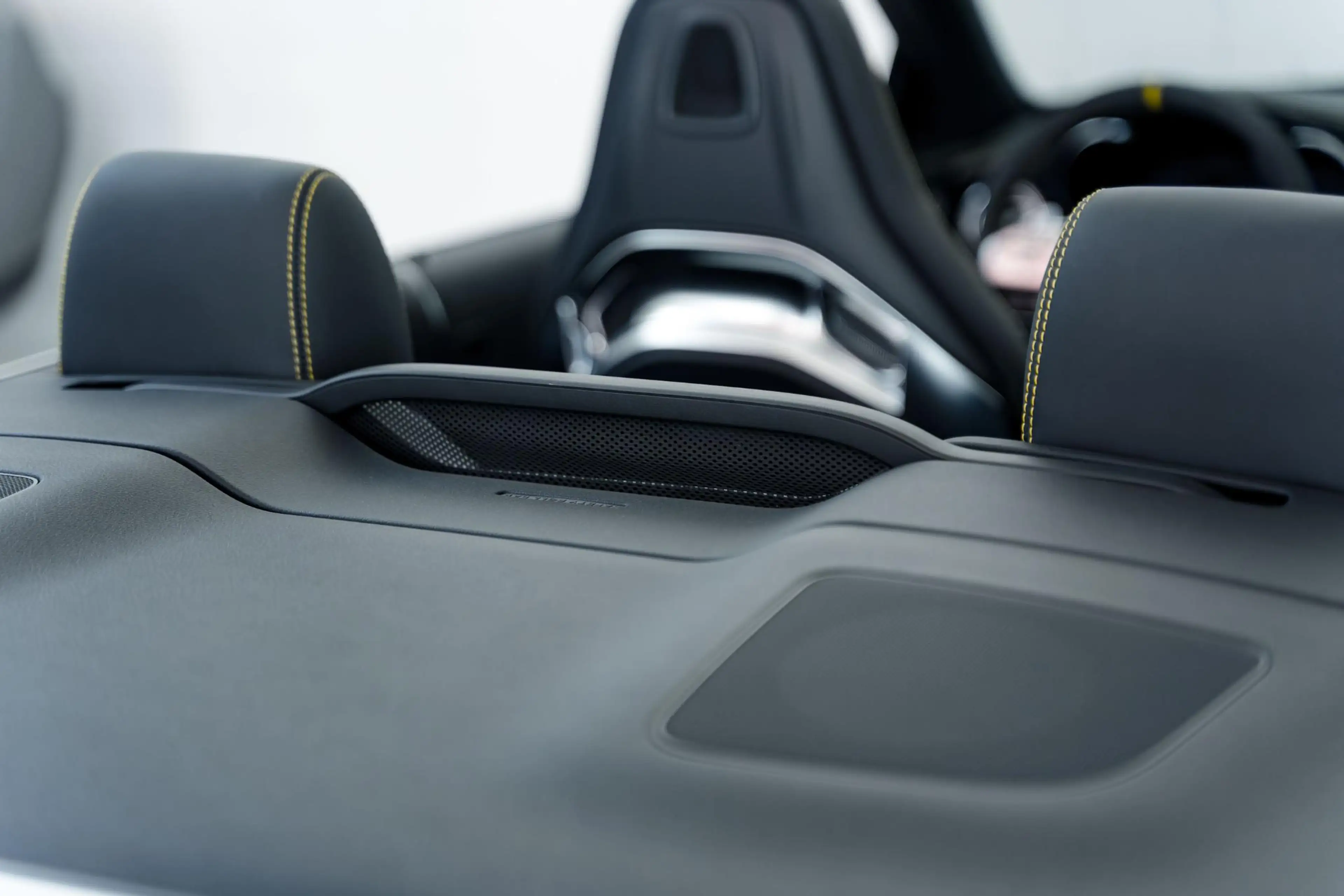 Mercedes-Benz C 63 AMG Cabrio S Final Edition l Track Package l Carbon Ex — photo 41