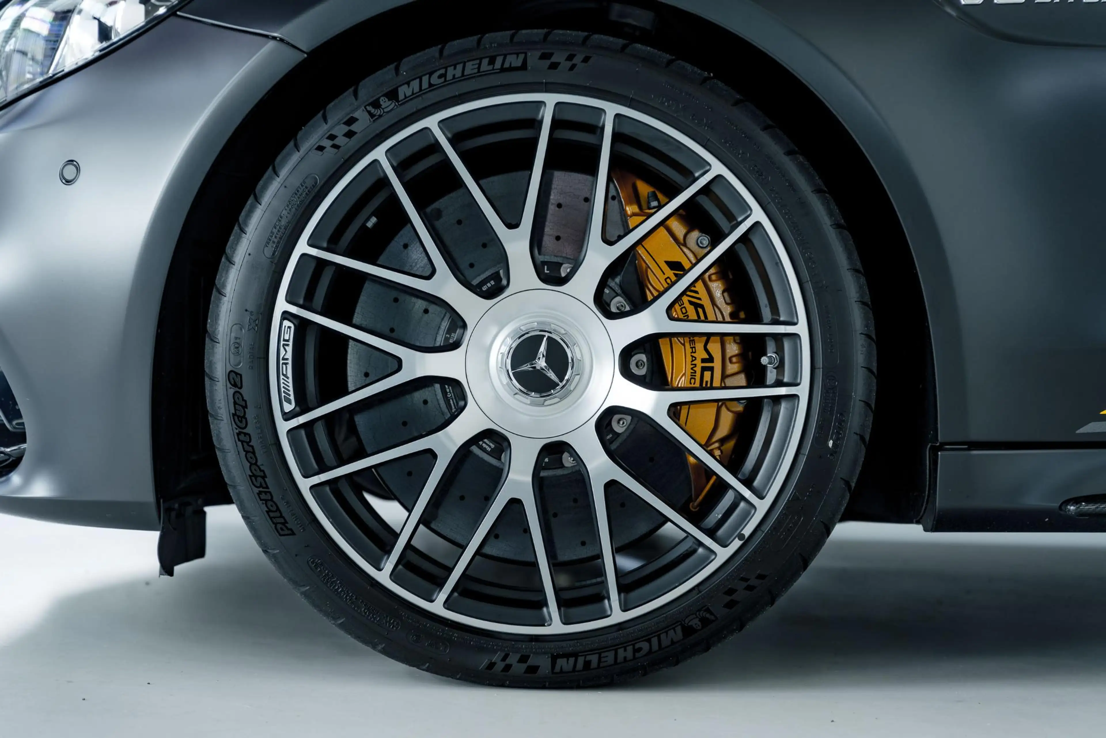Mercedes-Benz C 63 AMG Cabrio S Final Edition l Track Package l Carbon Ex — photo 15