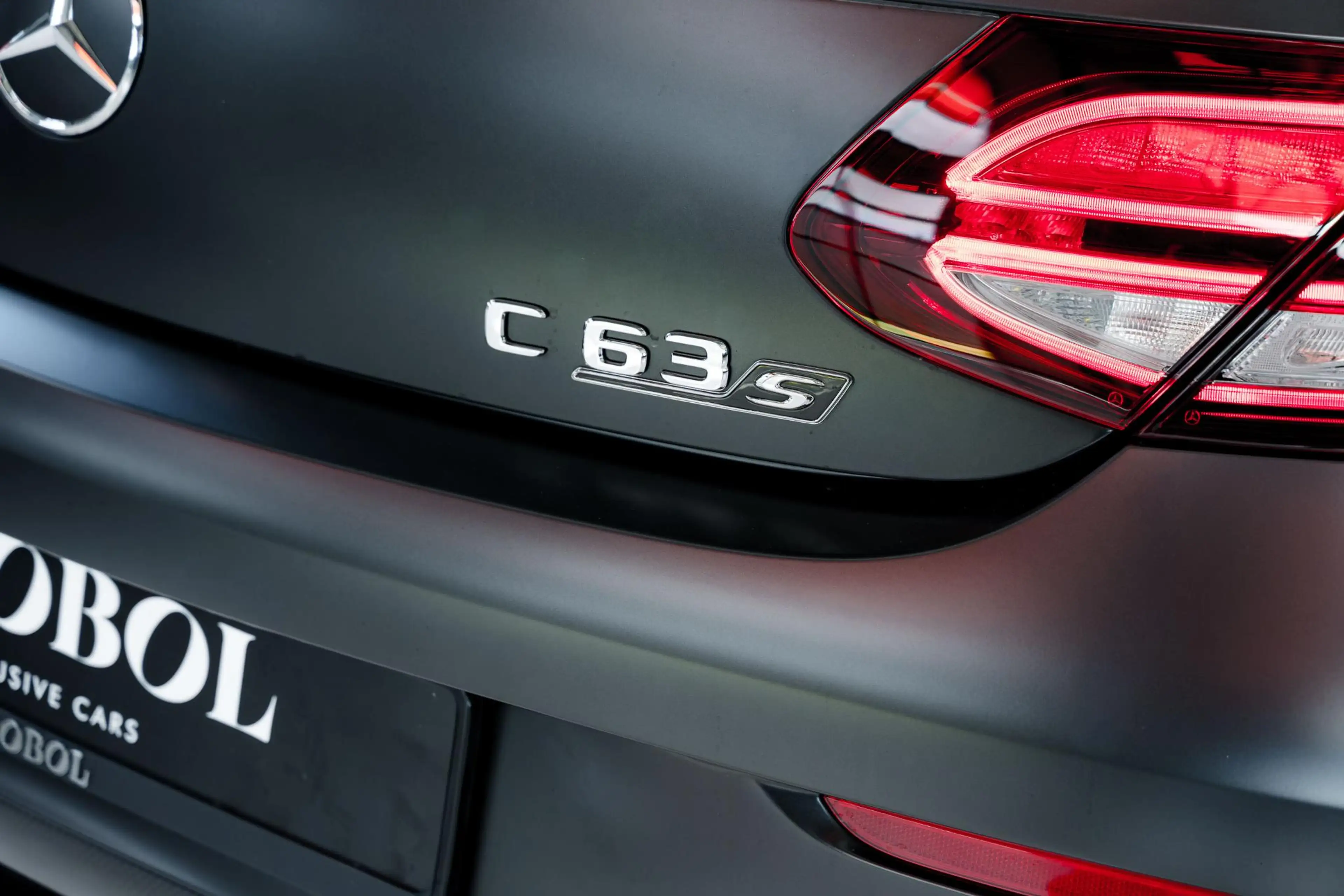 Mercedes-Benz C 63 AMG Cabrio S Final Edition l Track Package l Carbon Ex — photo 7