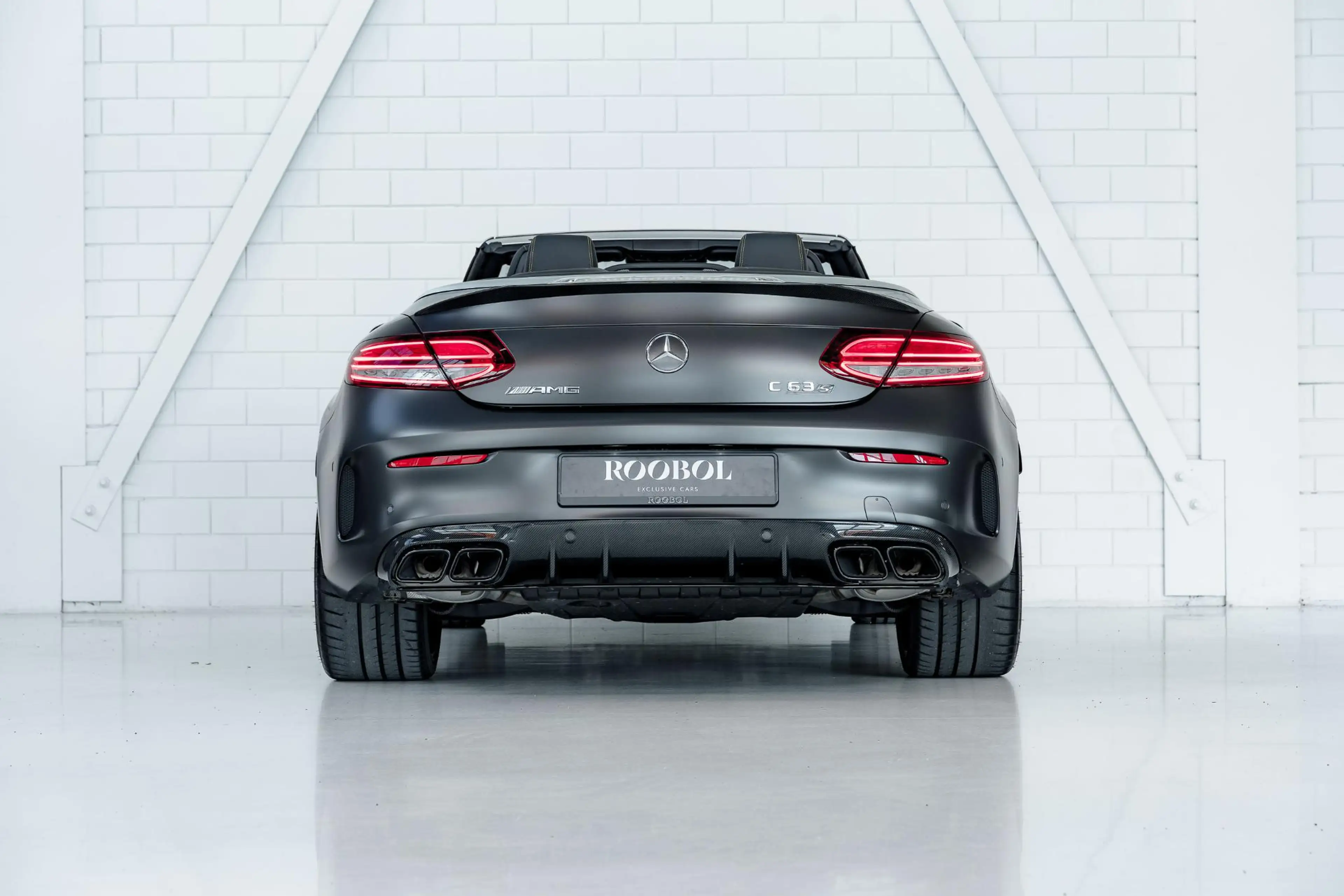Mercedes-Benz C 63 AMG Cabrio S Final Edition l Track Package l Carbon Ex — photo 5