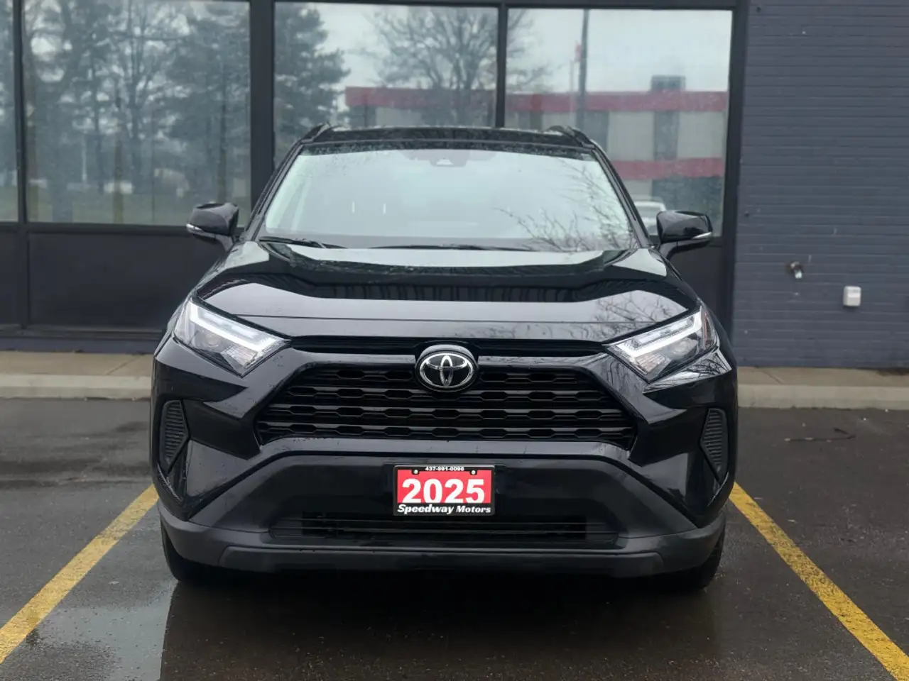 Toyota RAV 4 снимка Toyota RAV 4