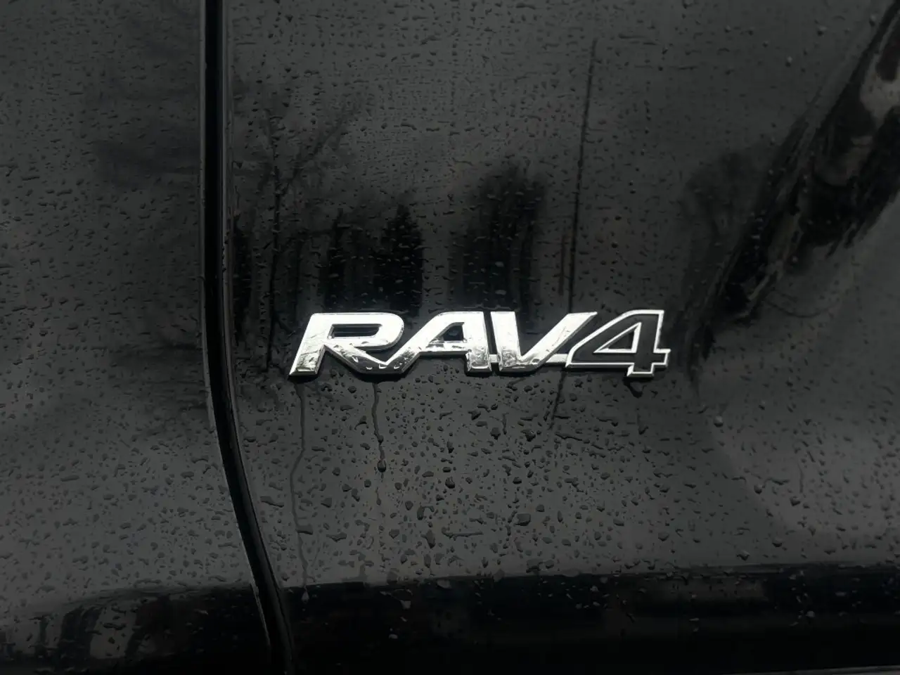 Toyota RAV 4 снимка Toyota RAV 4