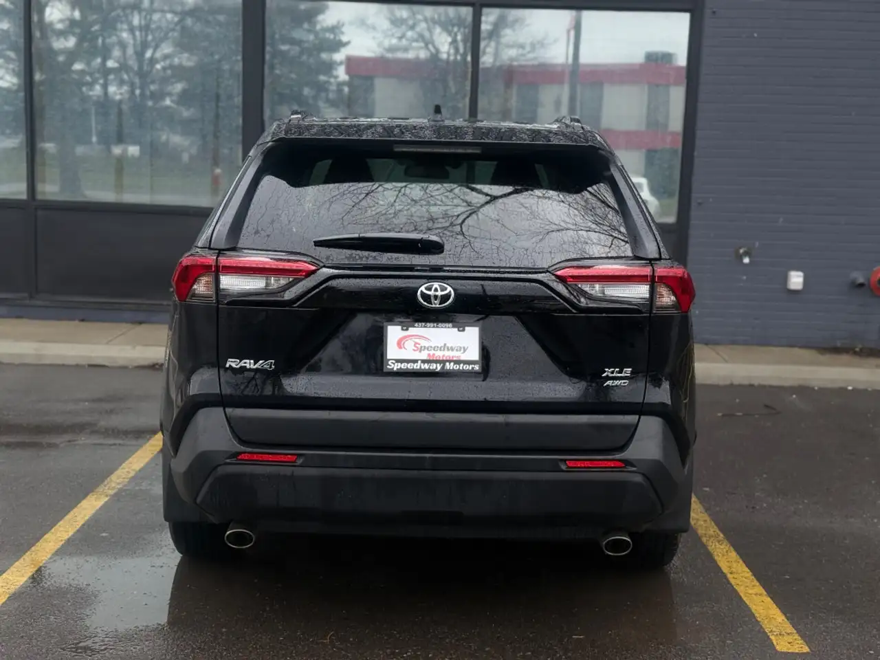 Toyota RAV 4 снимка Toyota RAV 4